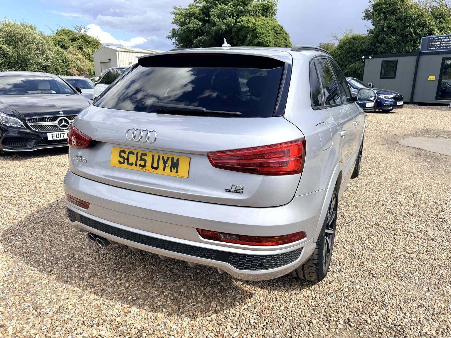 Audi Q3 view 4