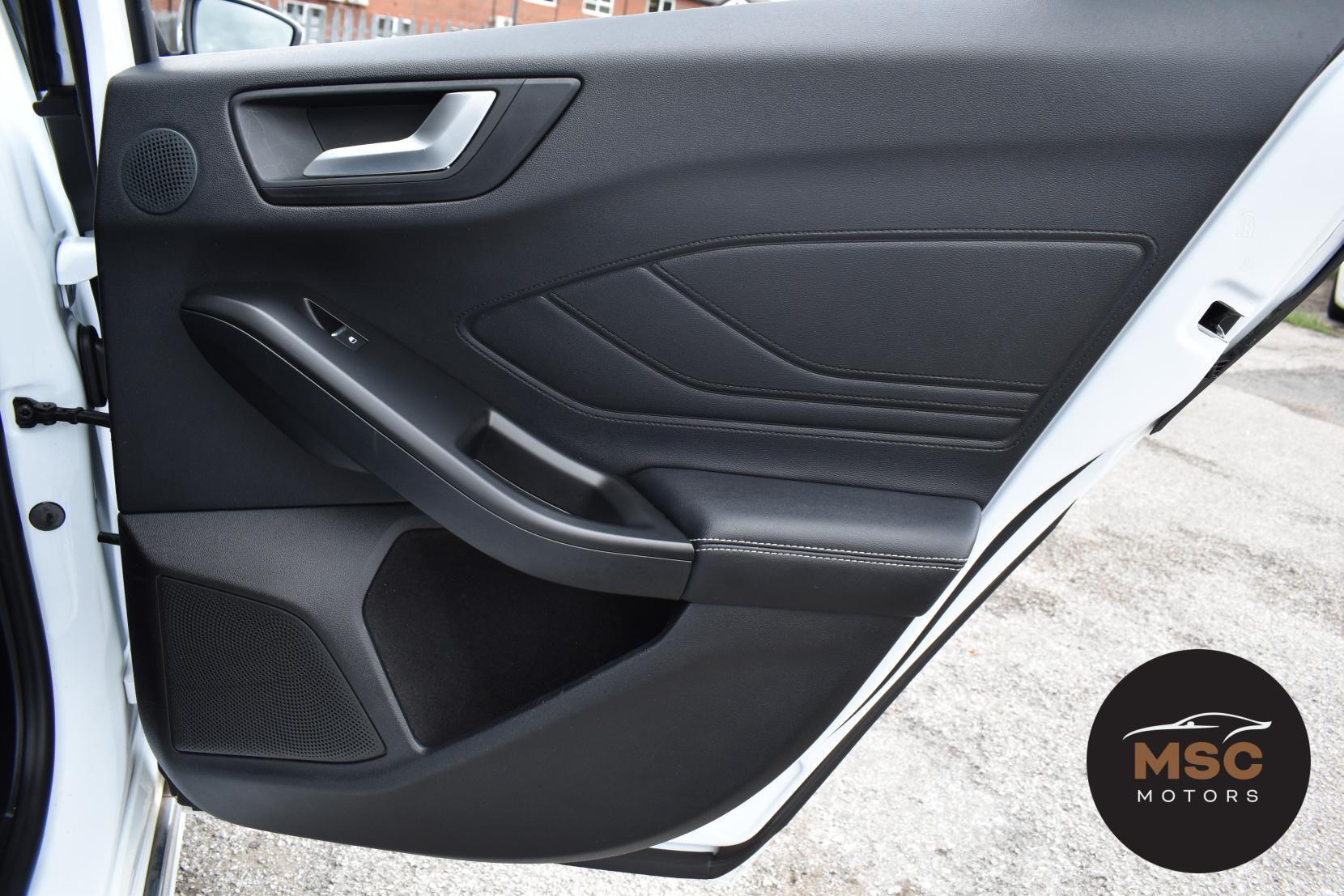 Ford Focus view 62