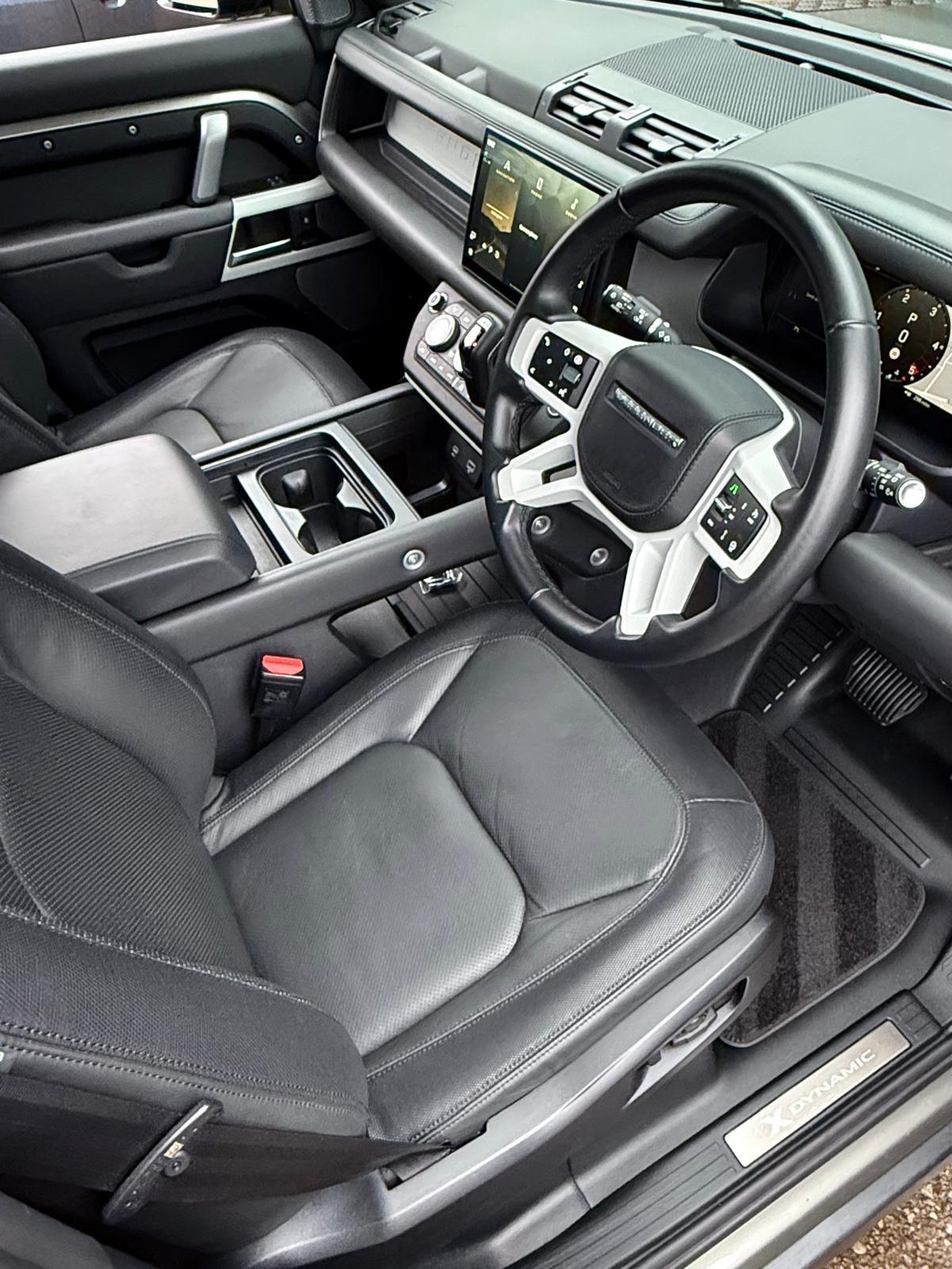 Land Rover Defender view 63