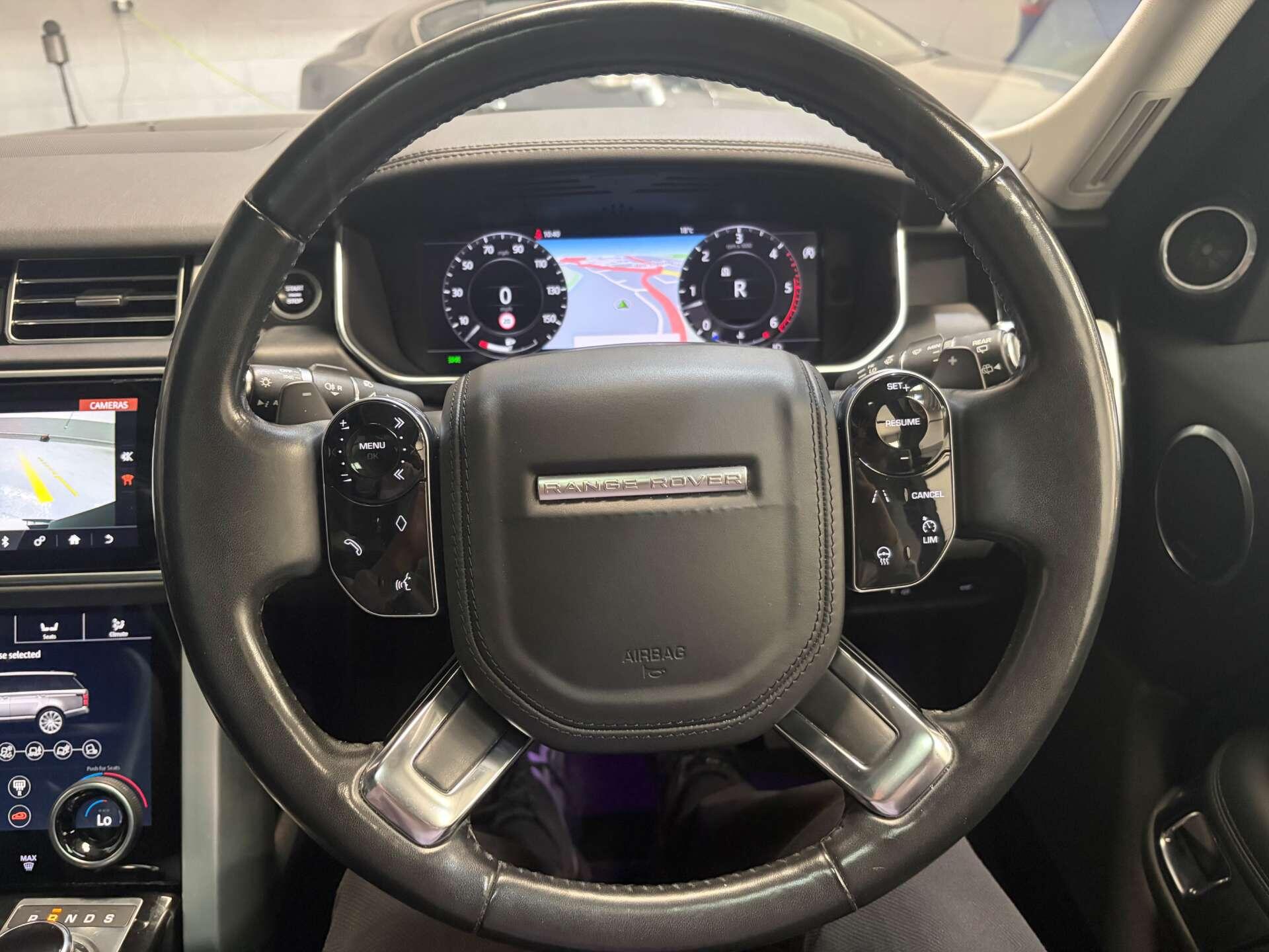Land Rover Range Rover view 13