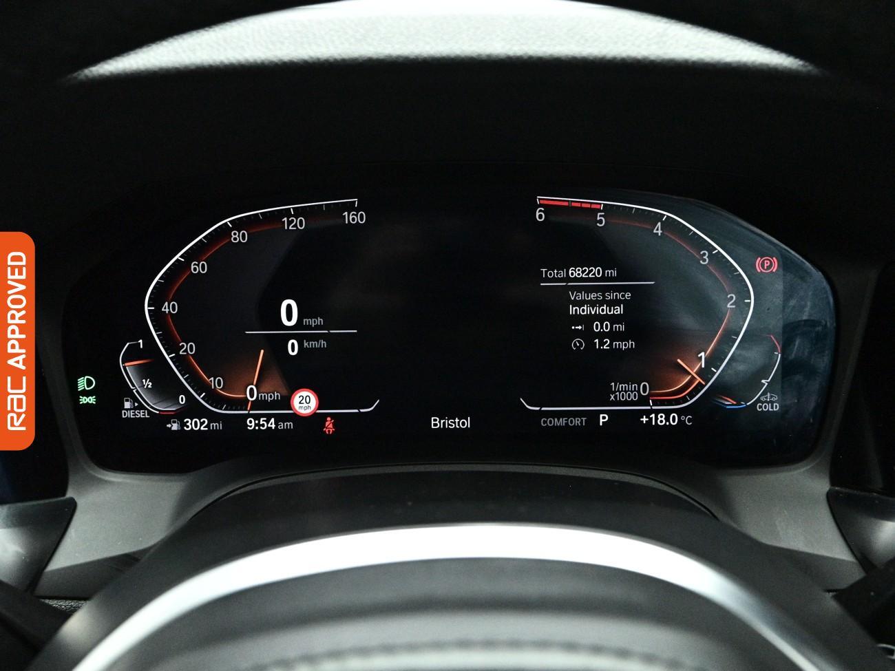 BMW 3 Series view 11