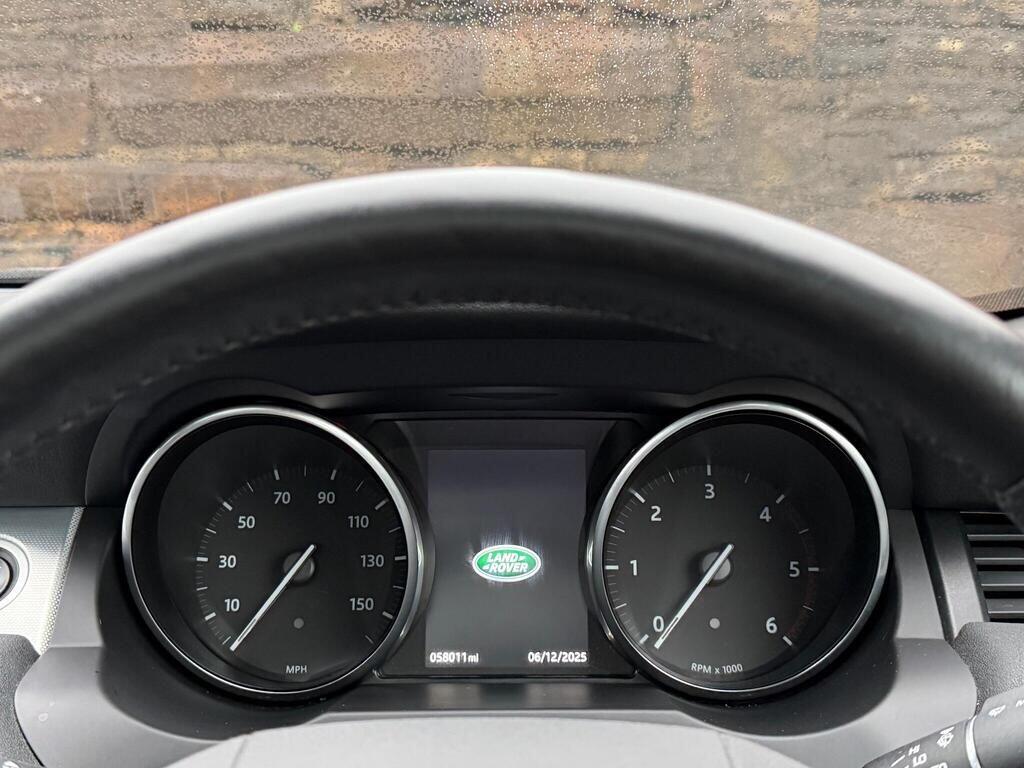 Land Rover Range Rover Evoque view 24