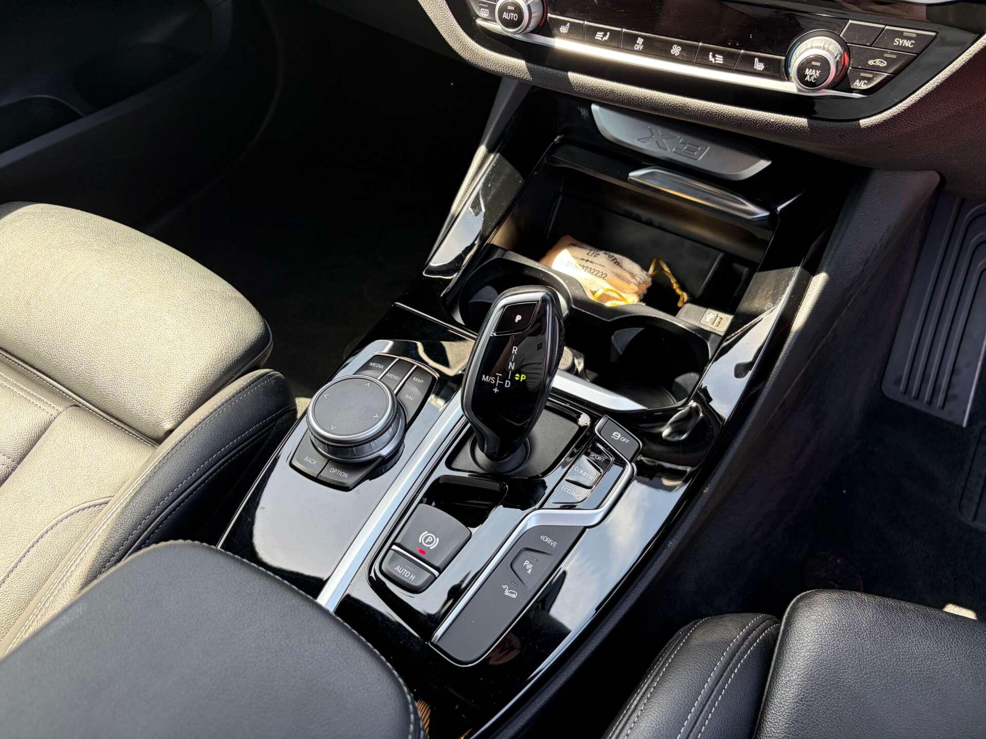 BMW X3 view 42