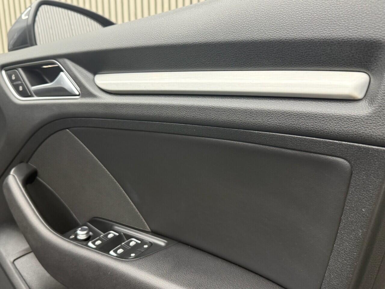 Audi A3 view 10
