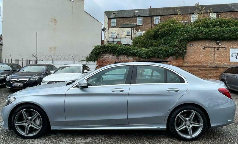 2015 Mercedes-Benz C Class image 10