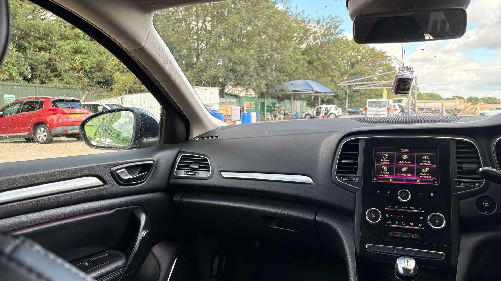 Renault Megane view 37