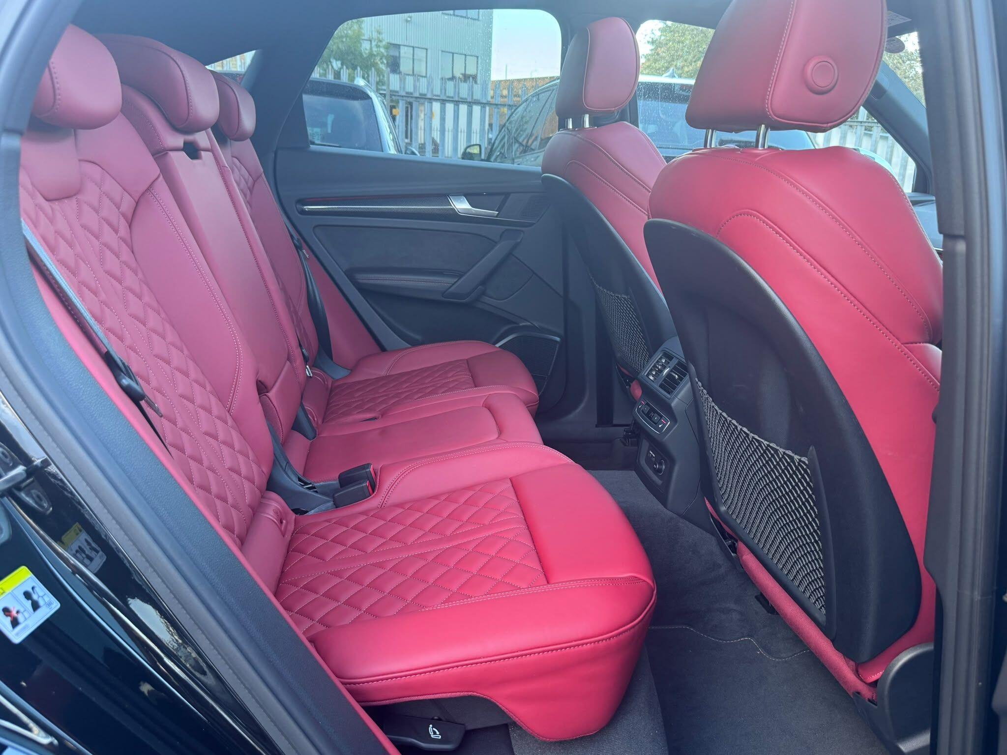 Audi SQ5 view 22