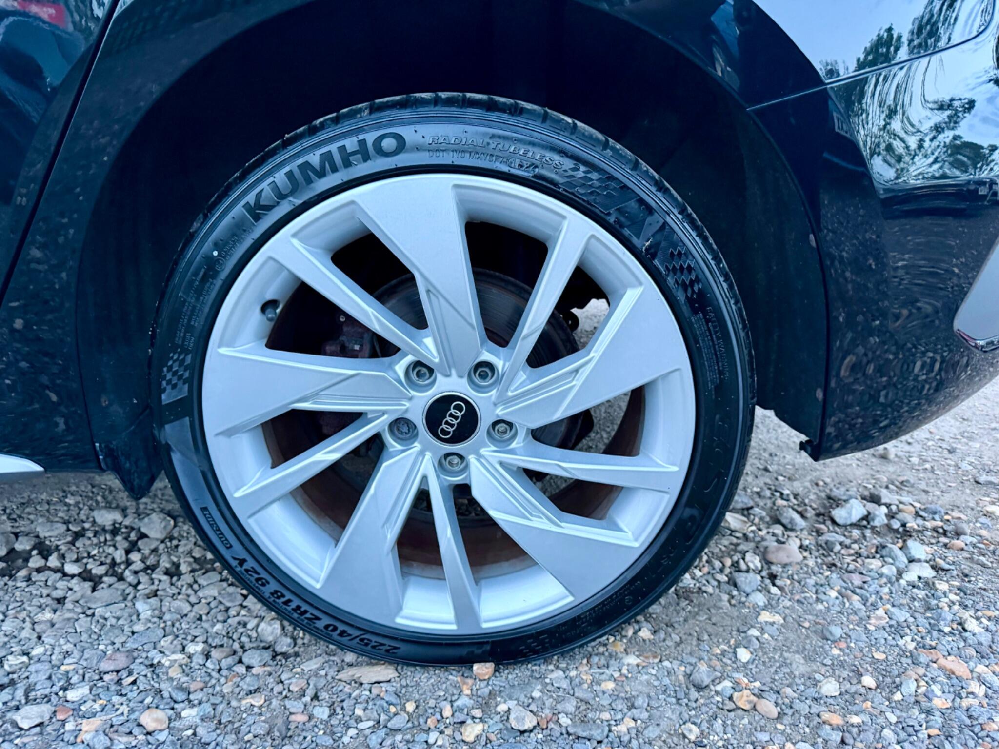 Audi A3 view 32