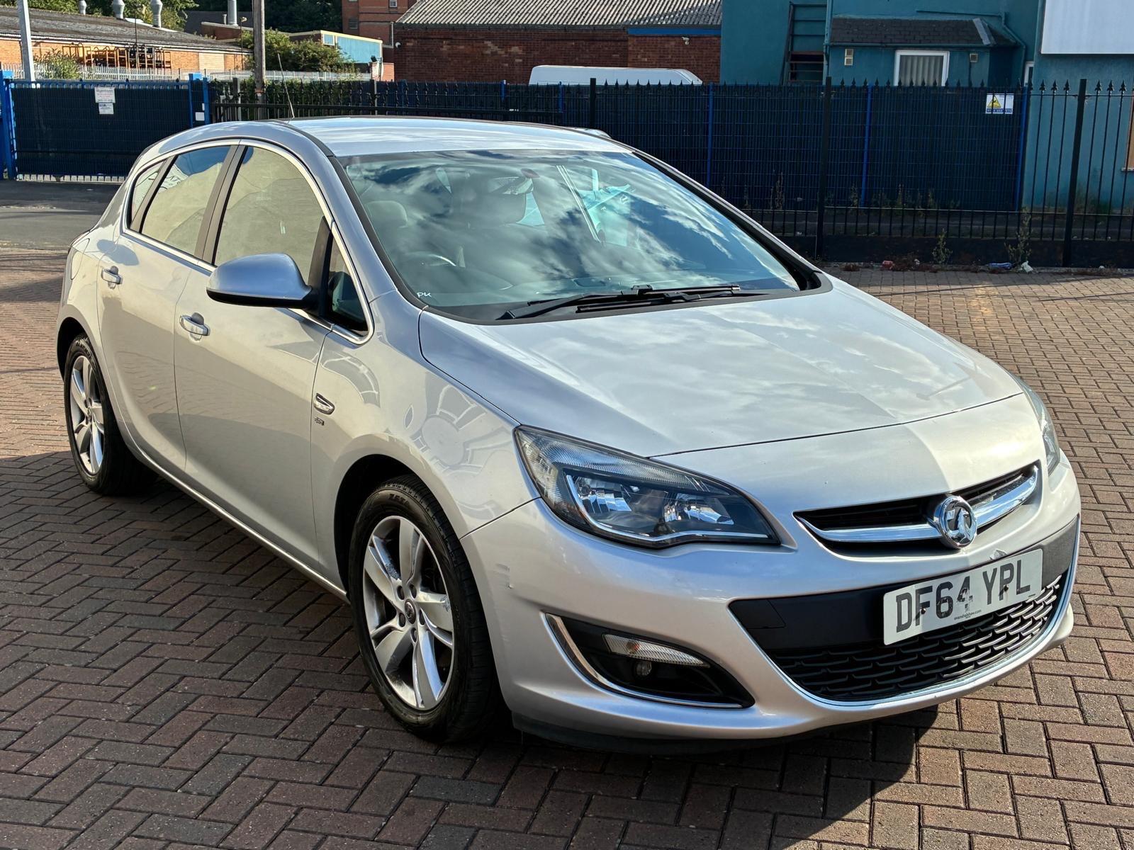 Vauxhall Astra view 3
