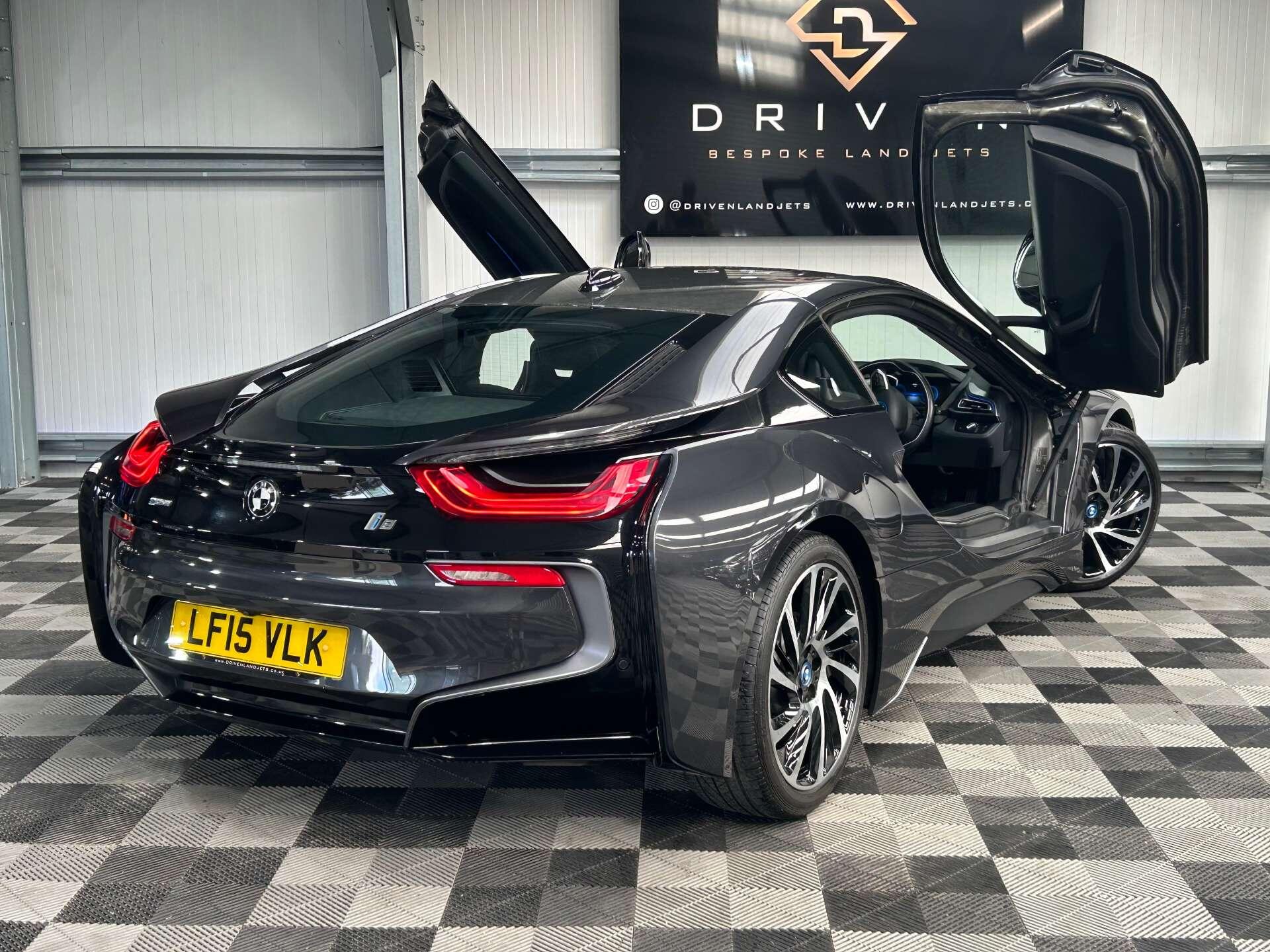 BMW I8 view 20