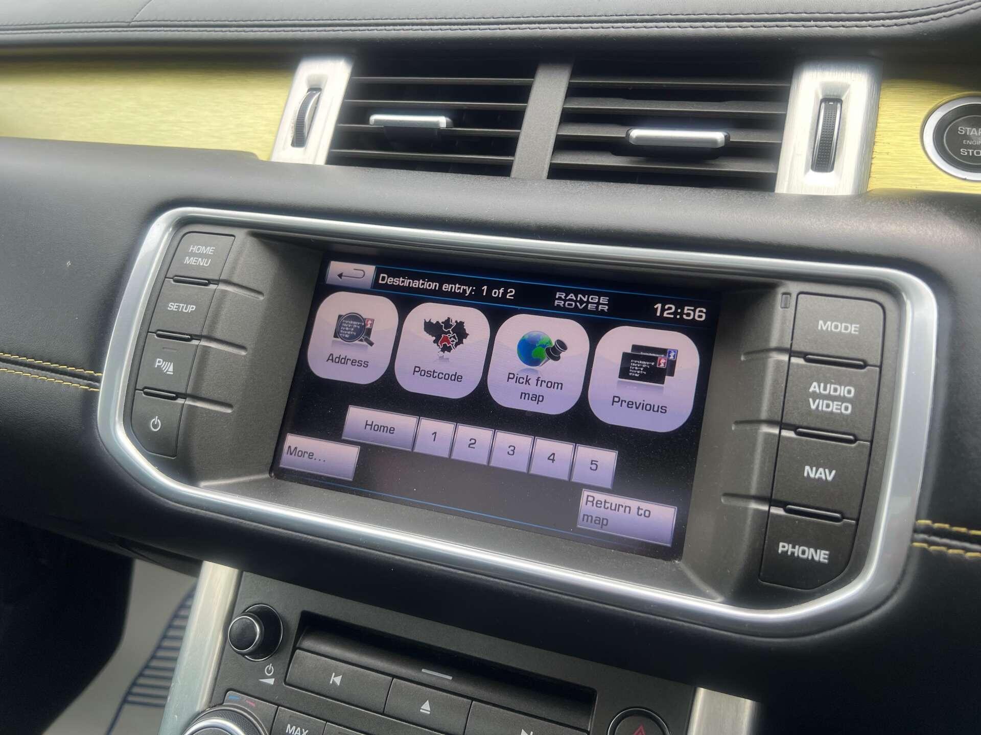 Land Rover Range Rover Evoque view 27