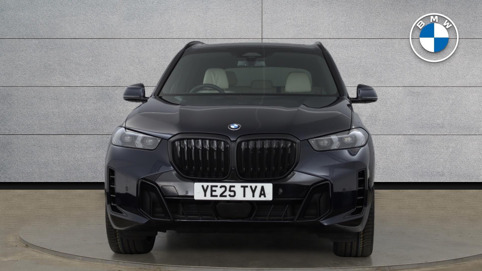 BMW X5 view 16
