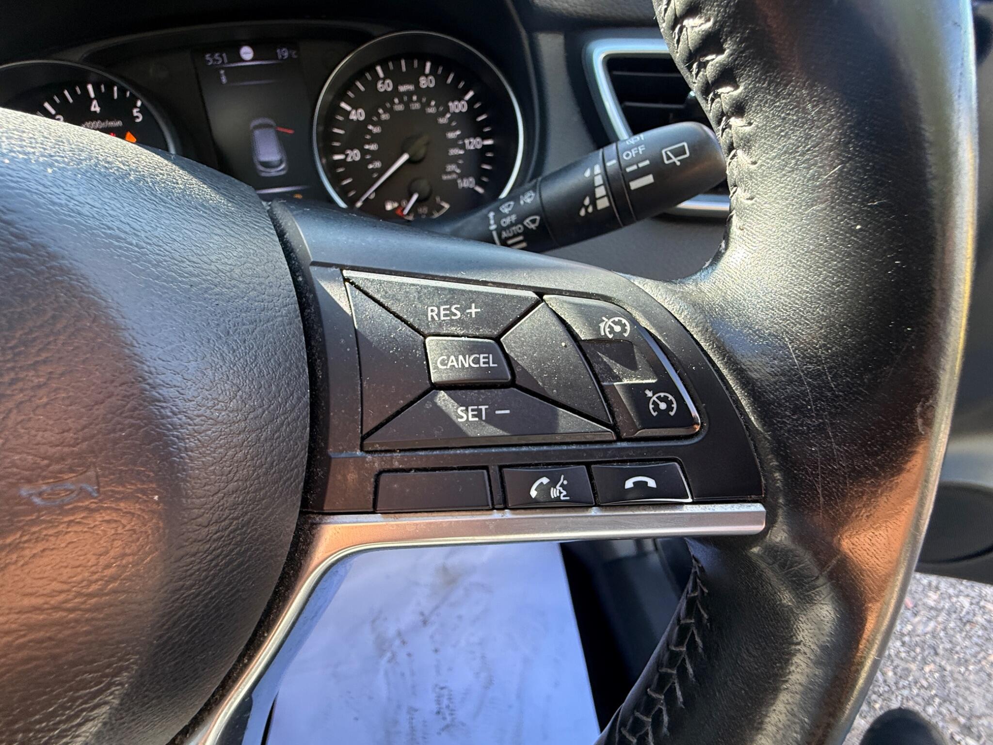 2017 Nissan Qashqai image 29
