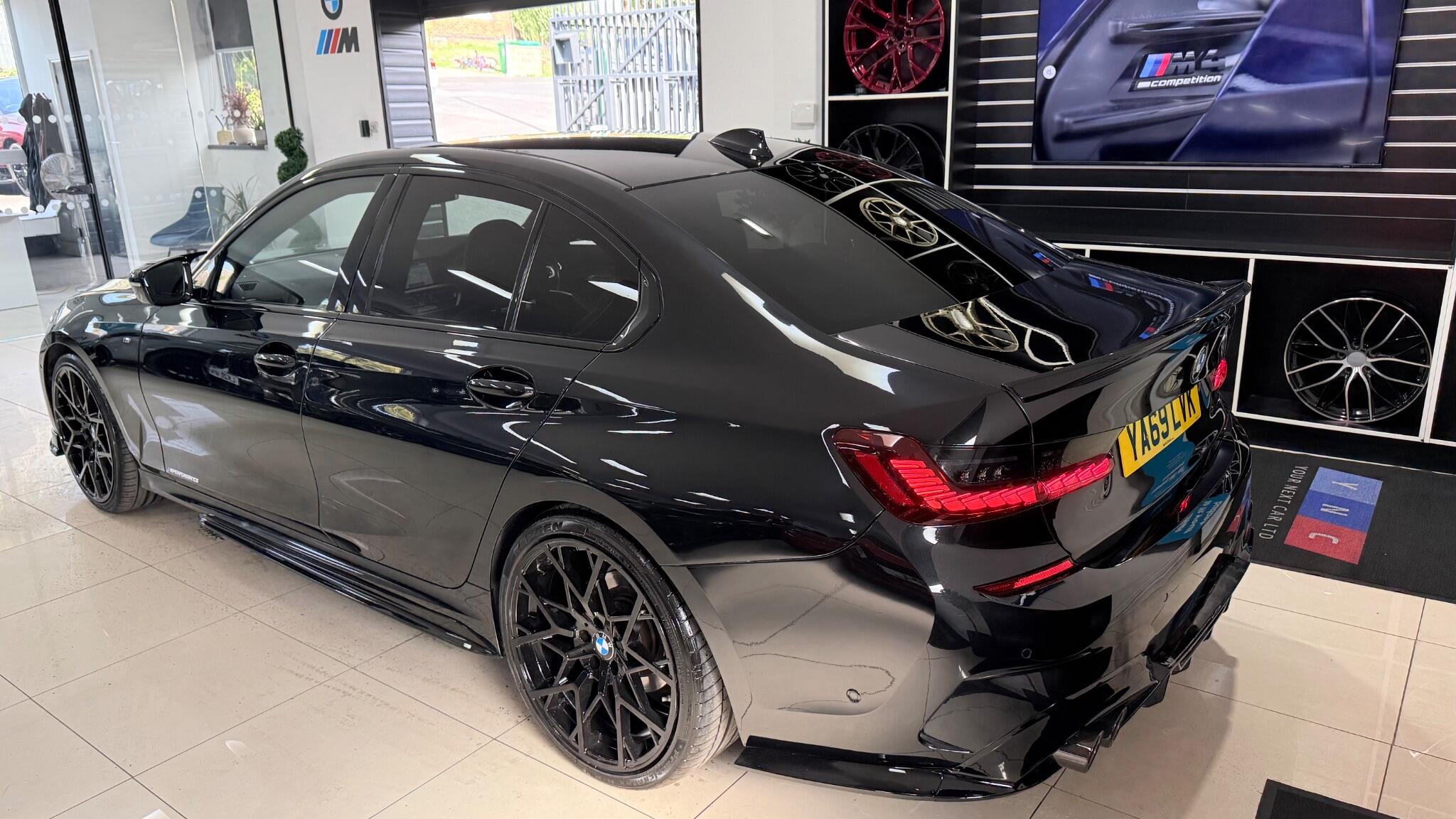 BMW 3 Series view 37