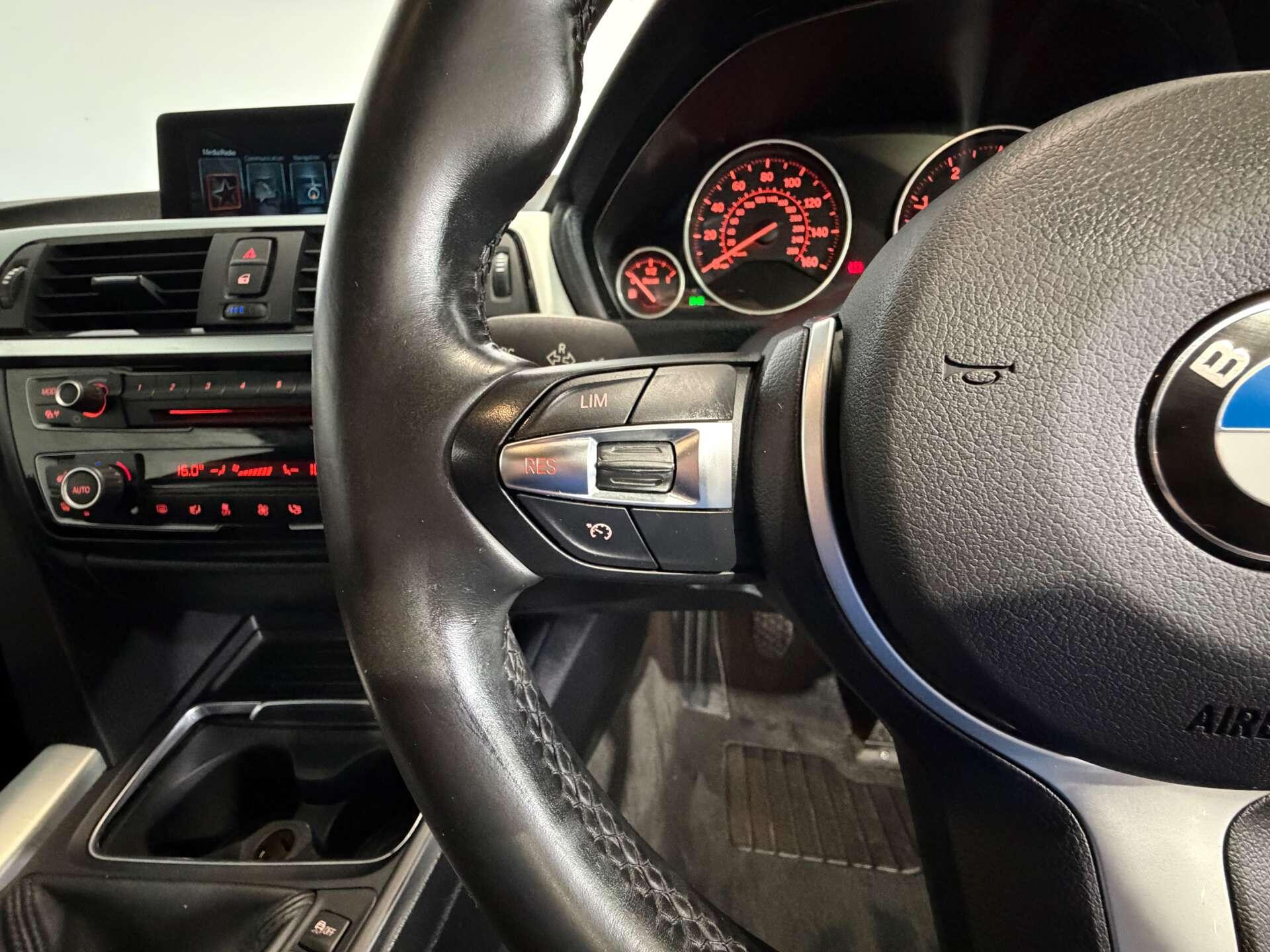 BMW 4 Series view 29