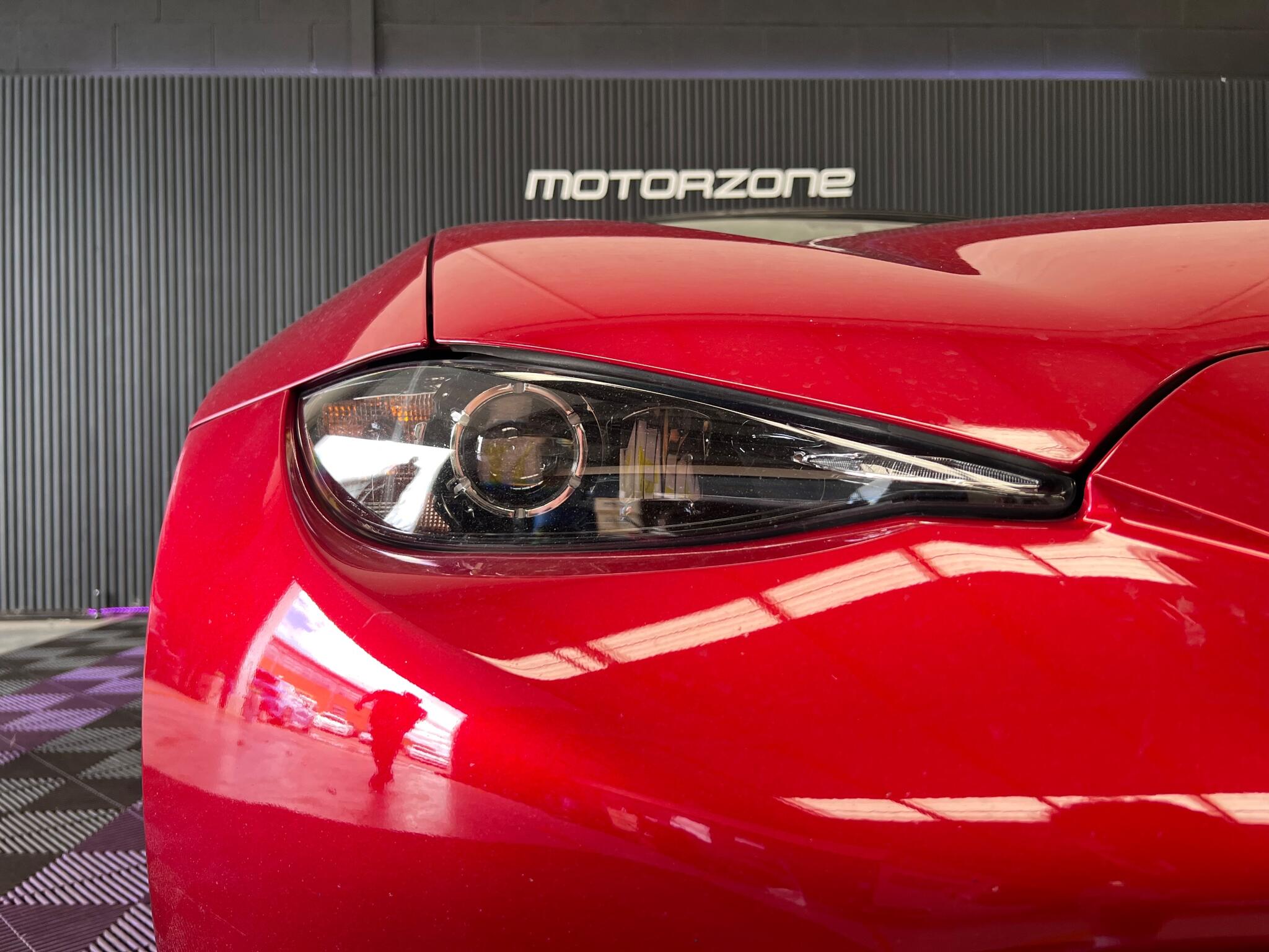 Mazda MX-5 view 37