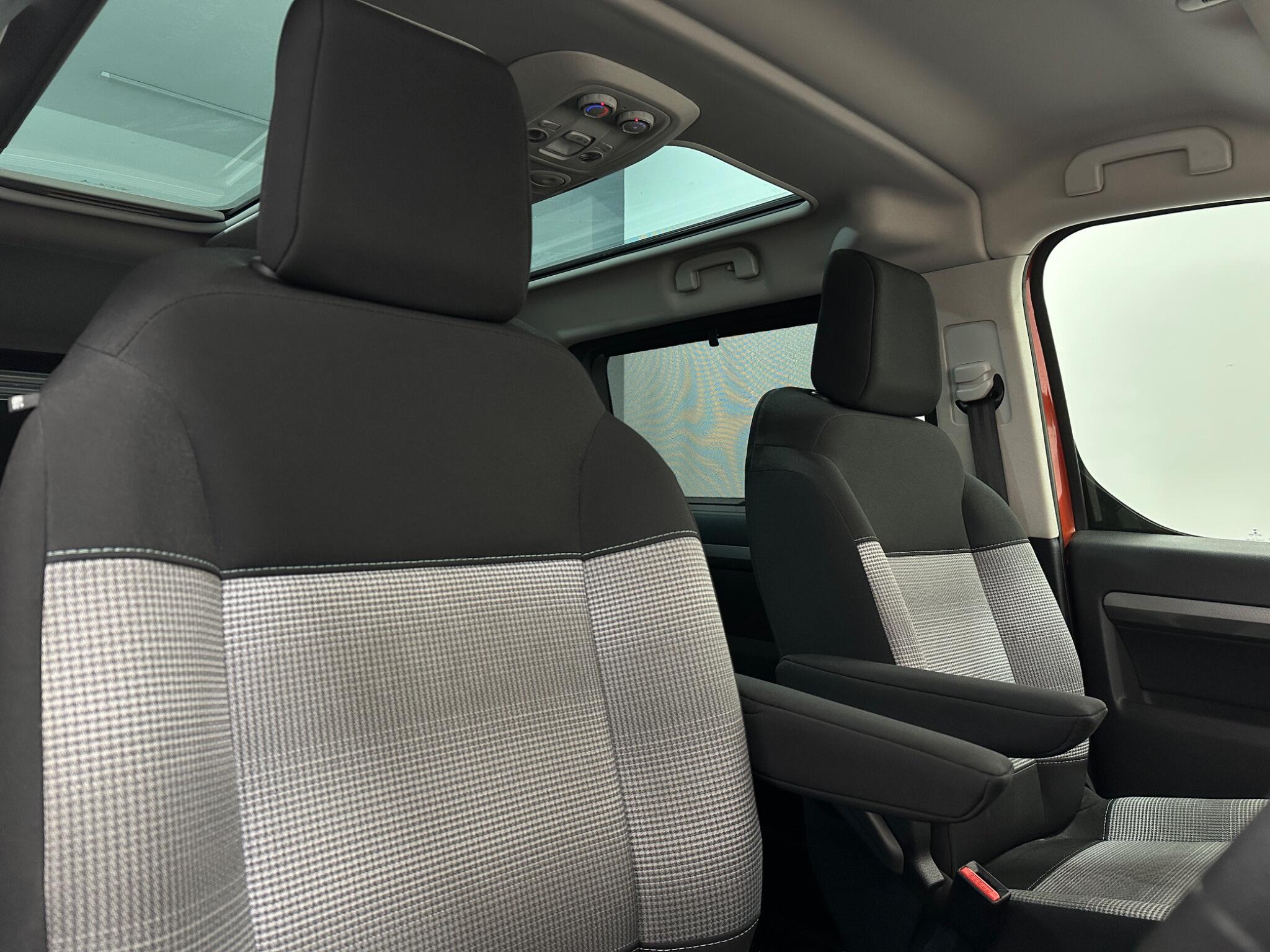 Citroen Spacetourer view 26