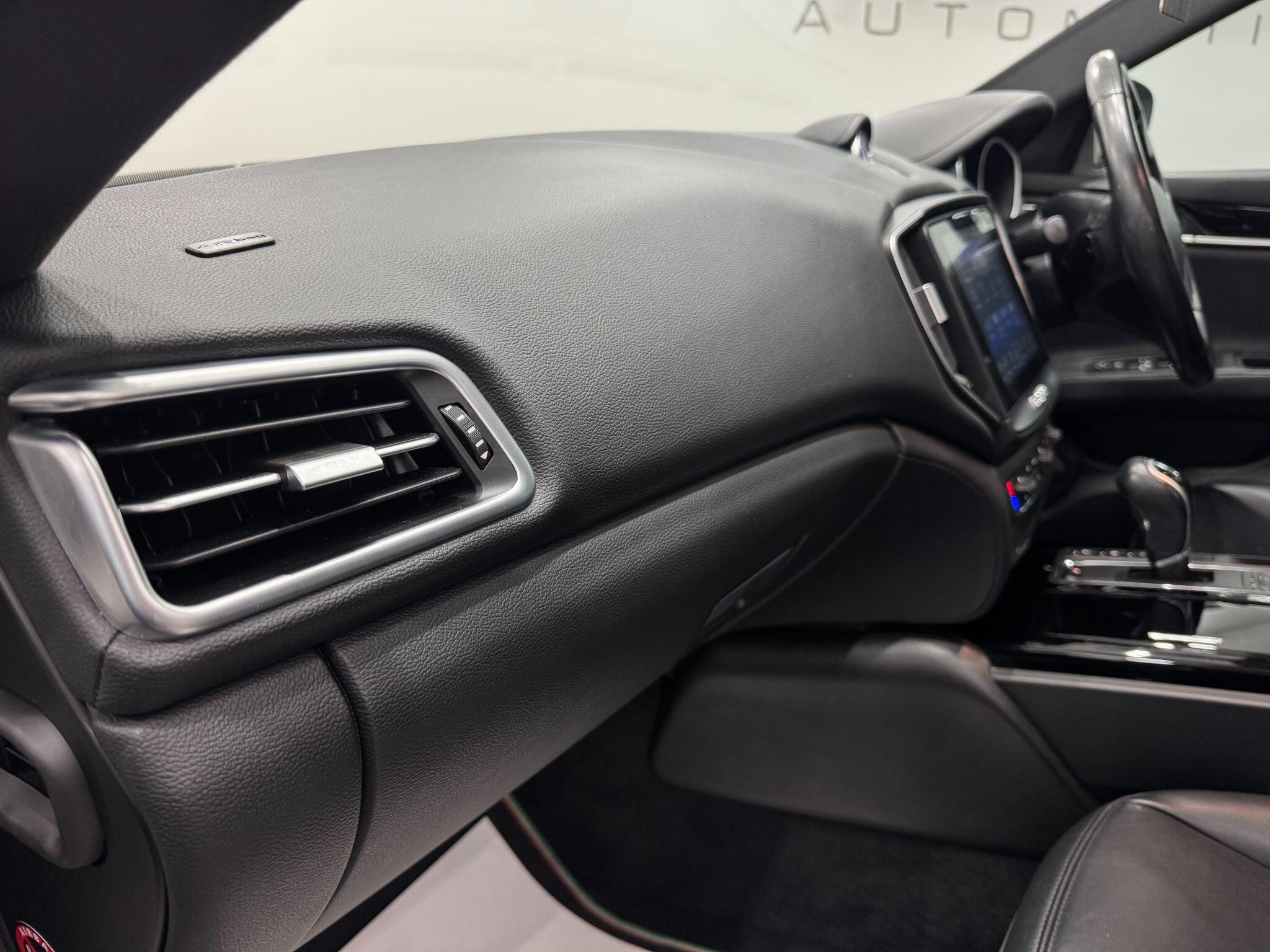 Maserati Ghibli view 46