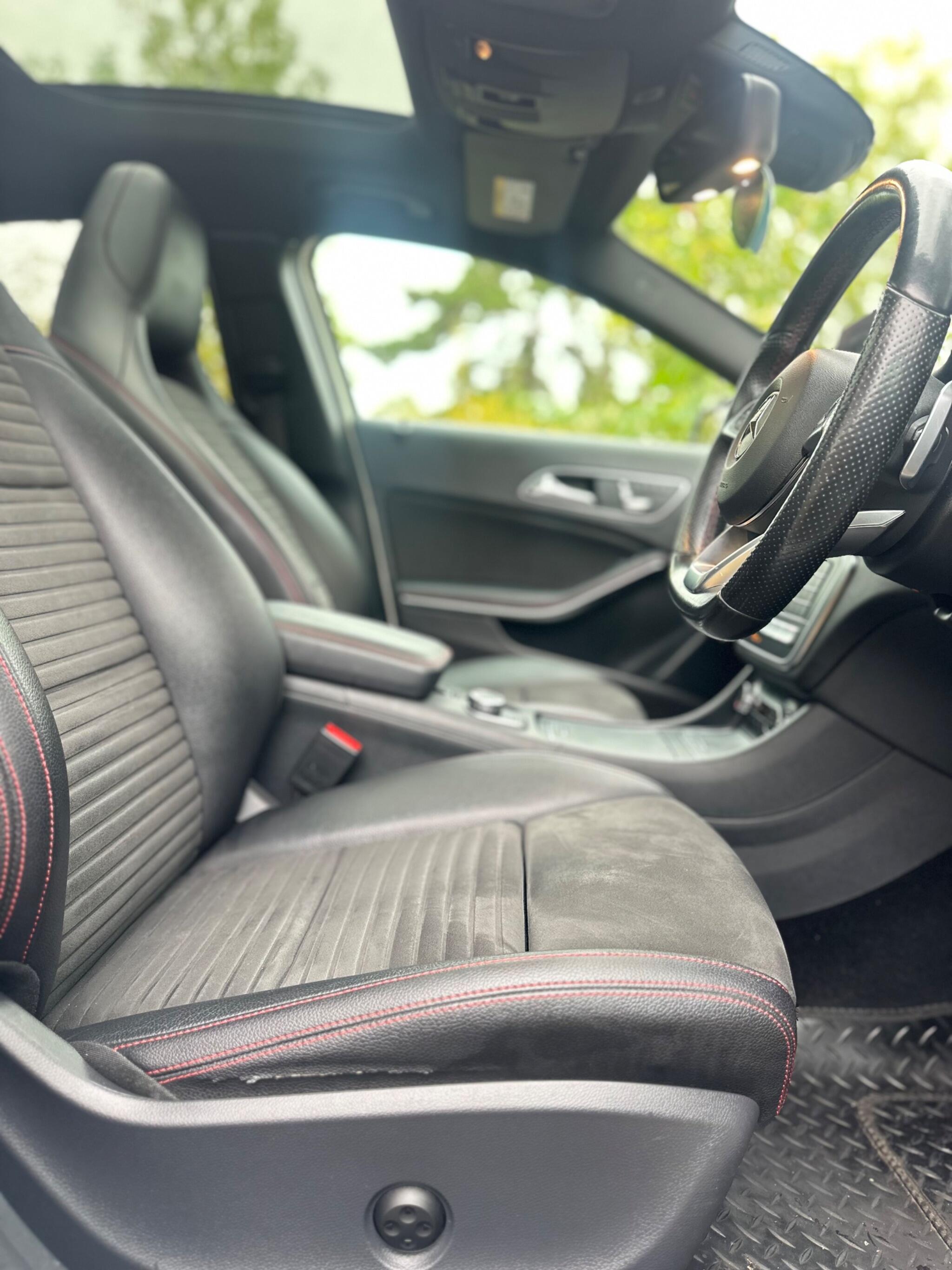 2018 Mercedes-Benz GLA 2.1 GLA220d AMG Line (Premium Plus) 7G-DCT 4MATIC Euro 6 (s/s) 5dr • 132,000 miles image 17