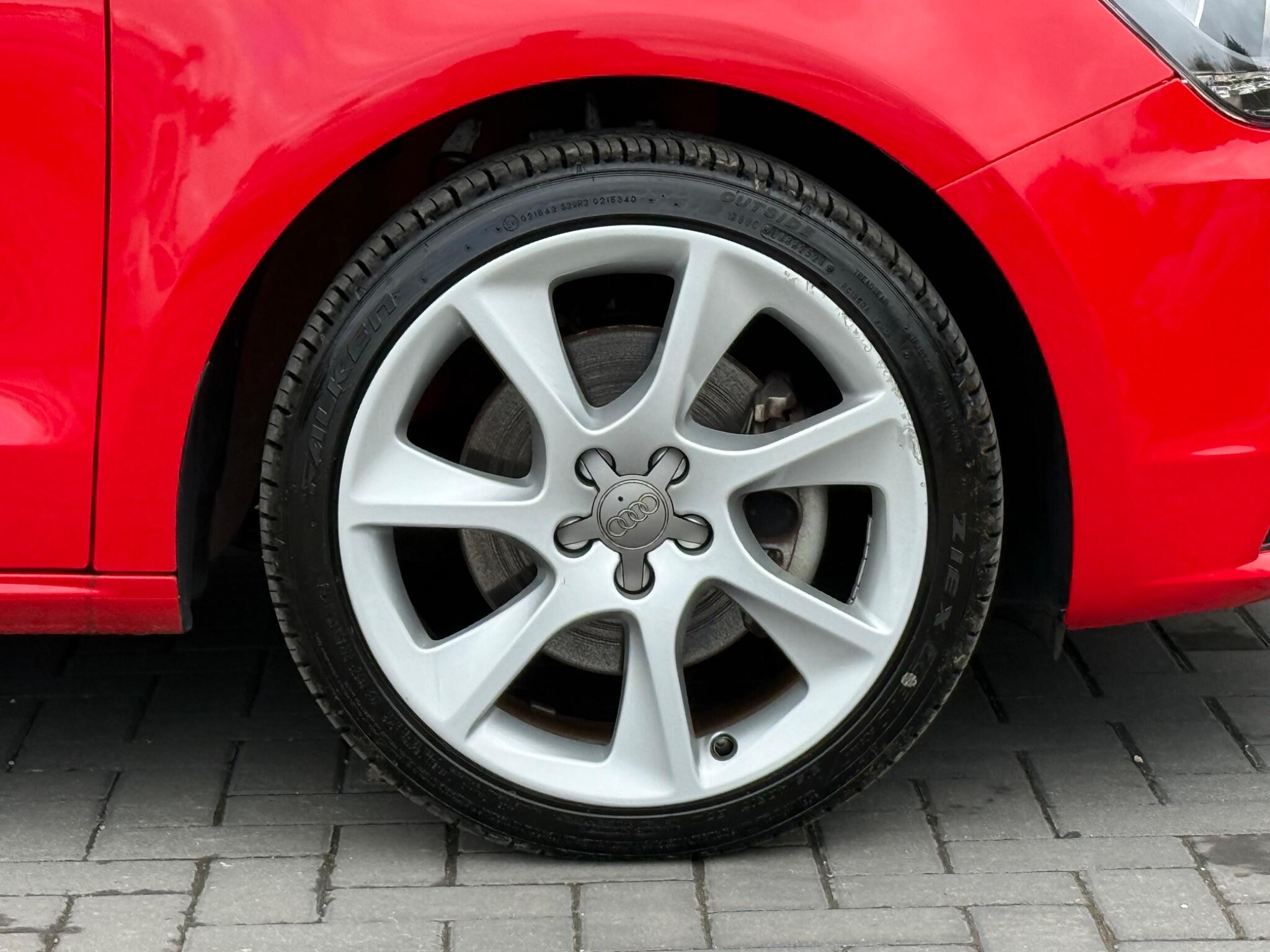 Audi A1 view 13