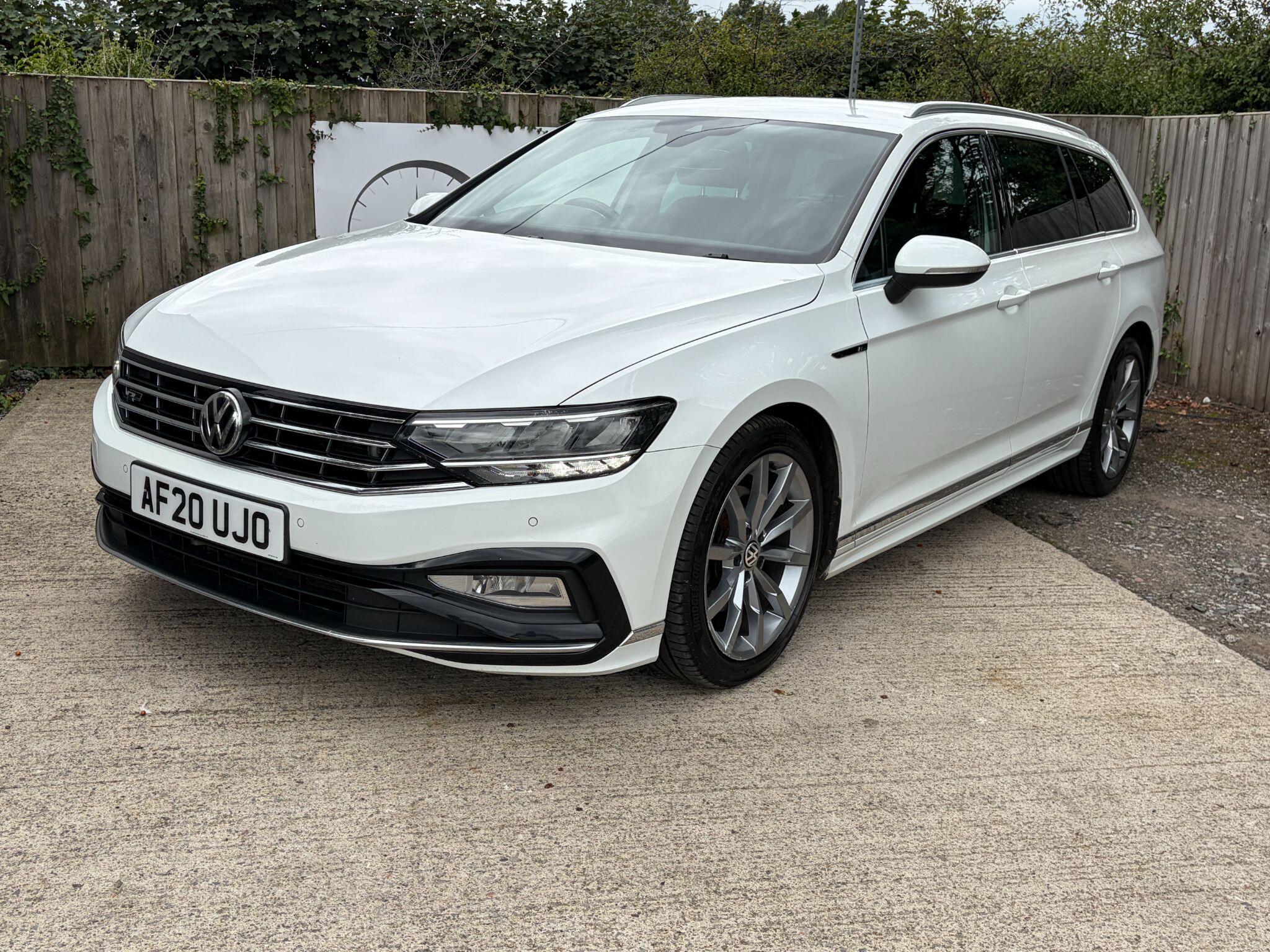 Volkswagen Passat view 5