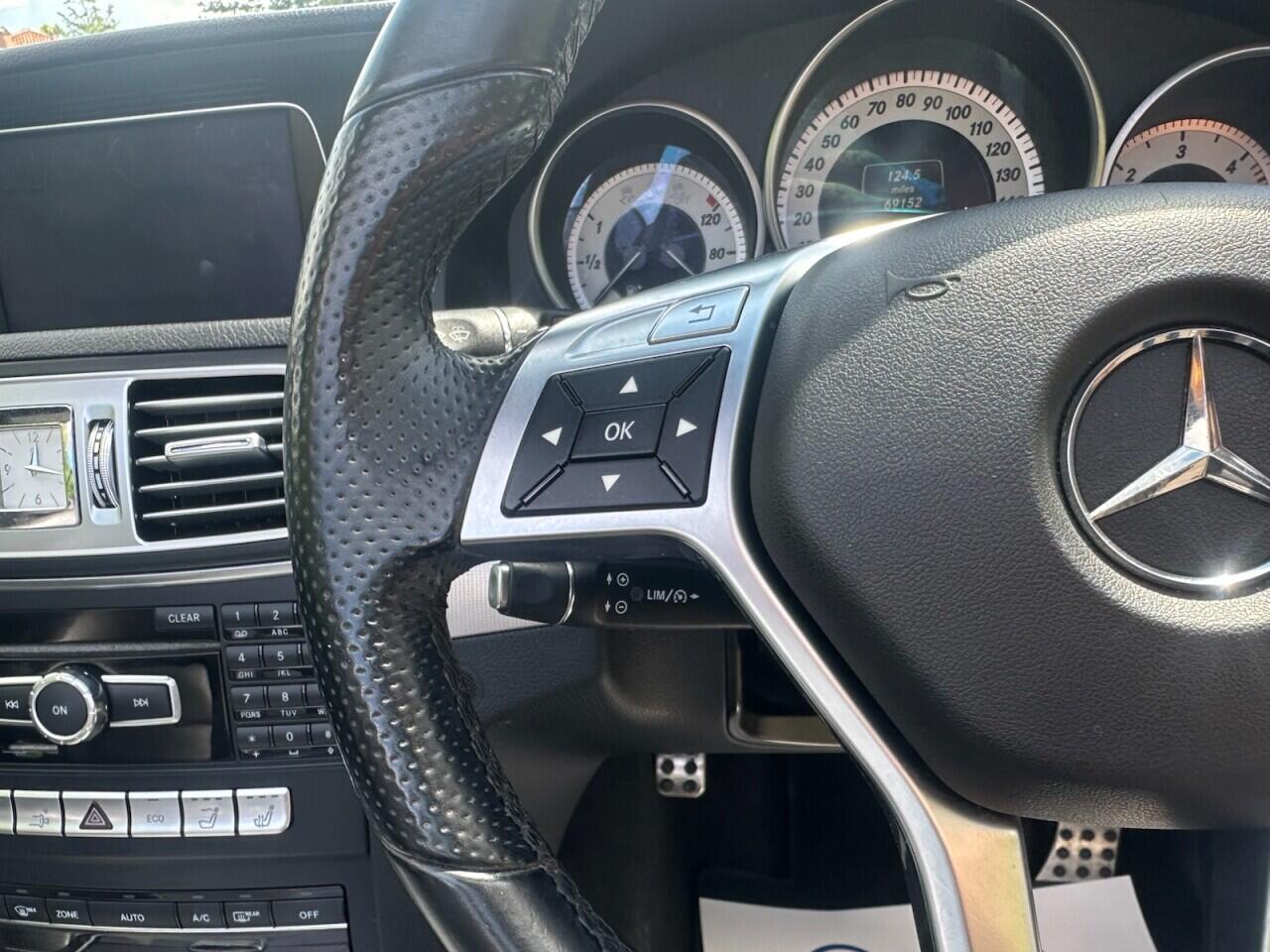 Mercedes-Benz E-Class view 31