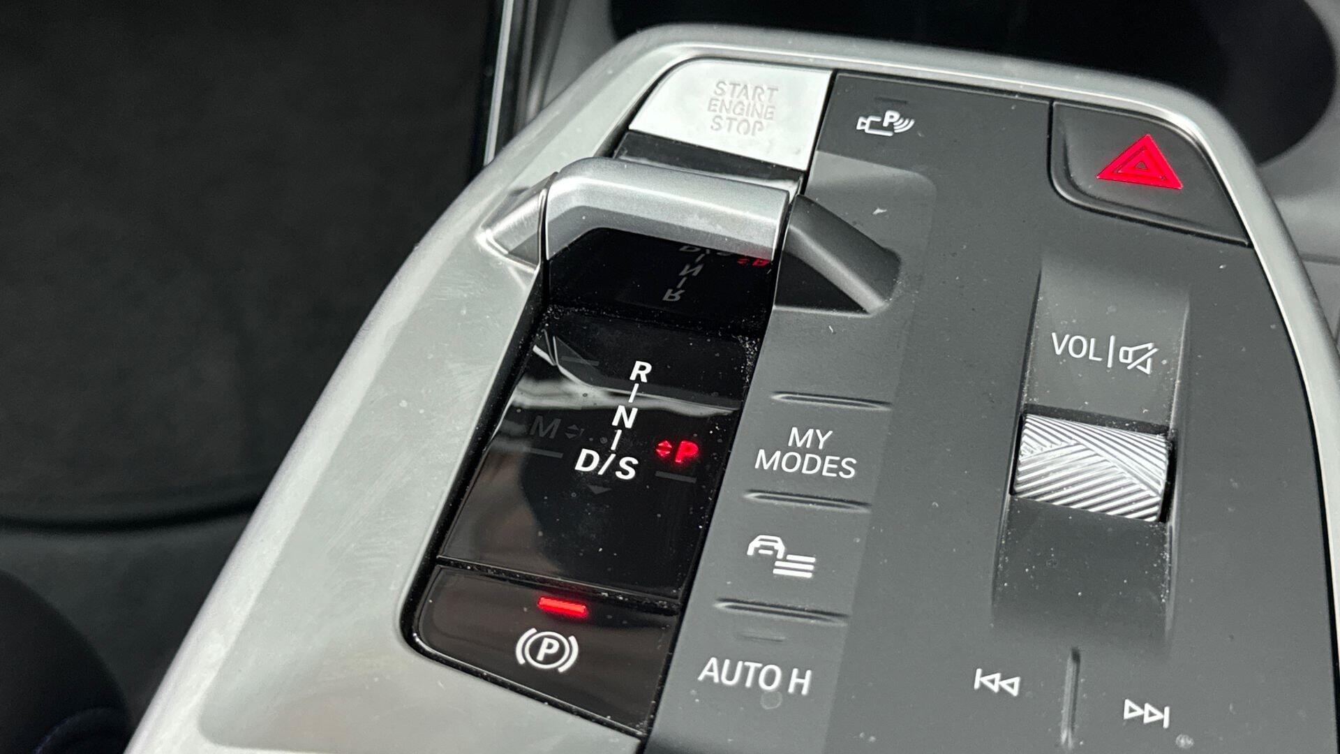 BMW 2 Series view 10