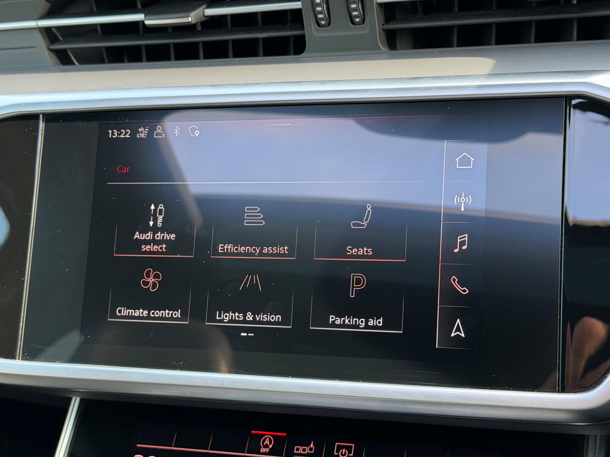Audi A6 view 34
