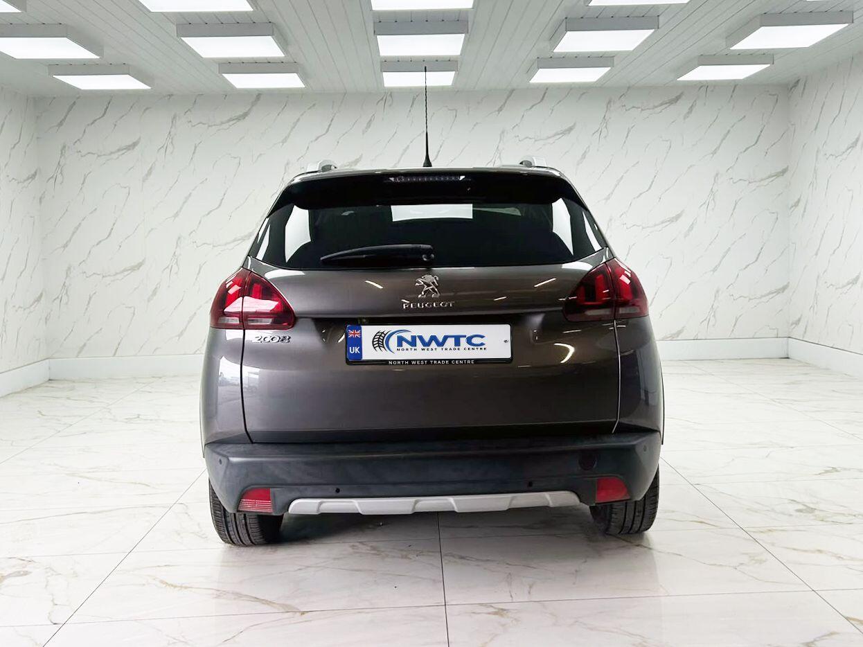 Peugeot 2008 view 10