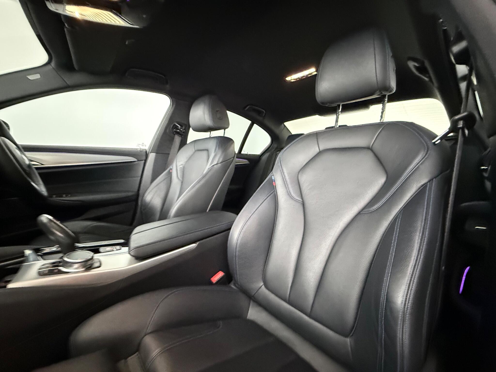 BMW 5 Series view 34