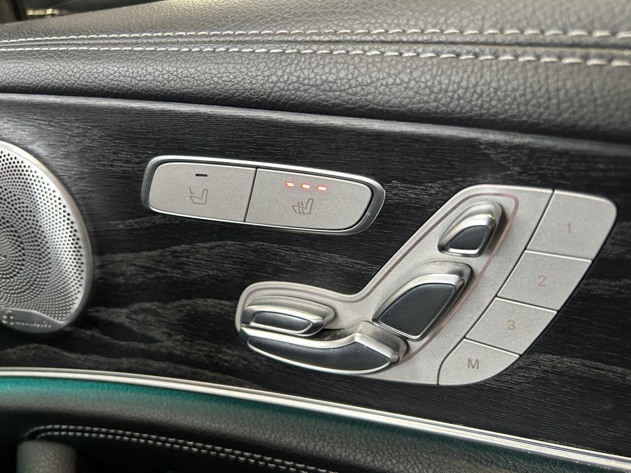 Mercedes-Benz E Class view 48