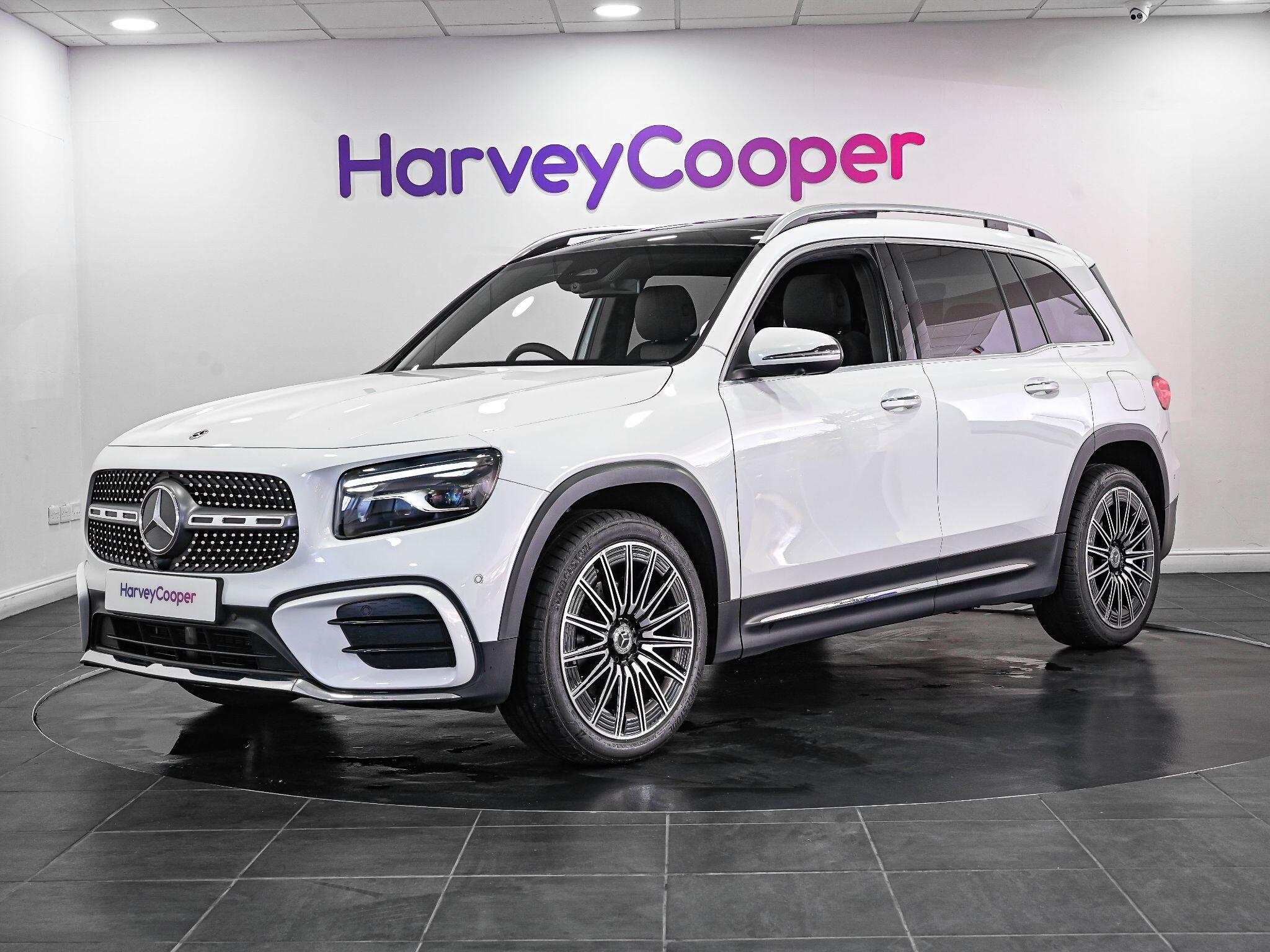 Mercedes-Benz GLB view 19