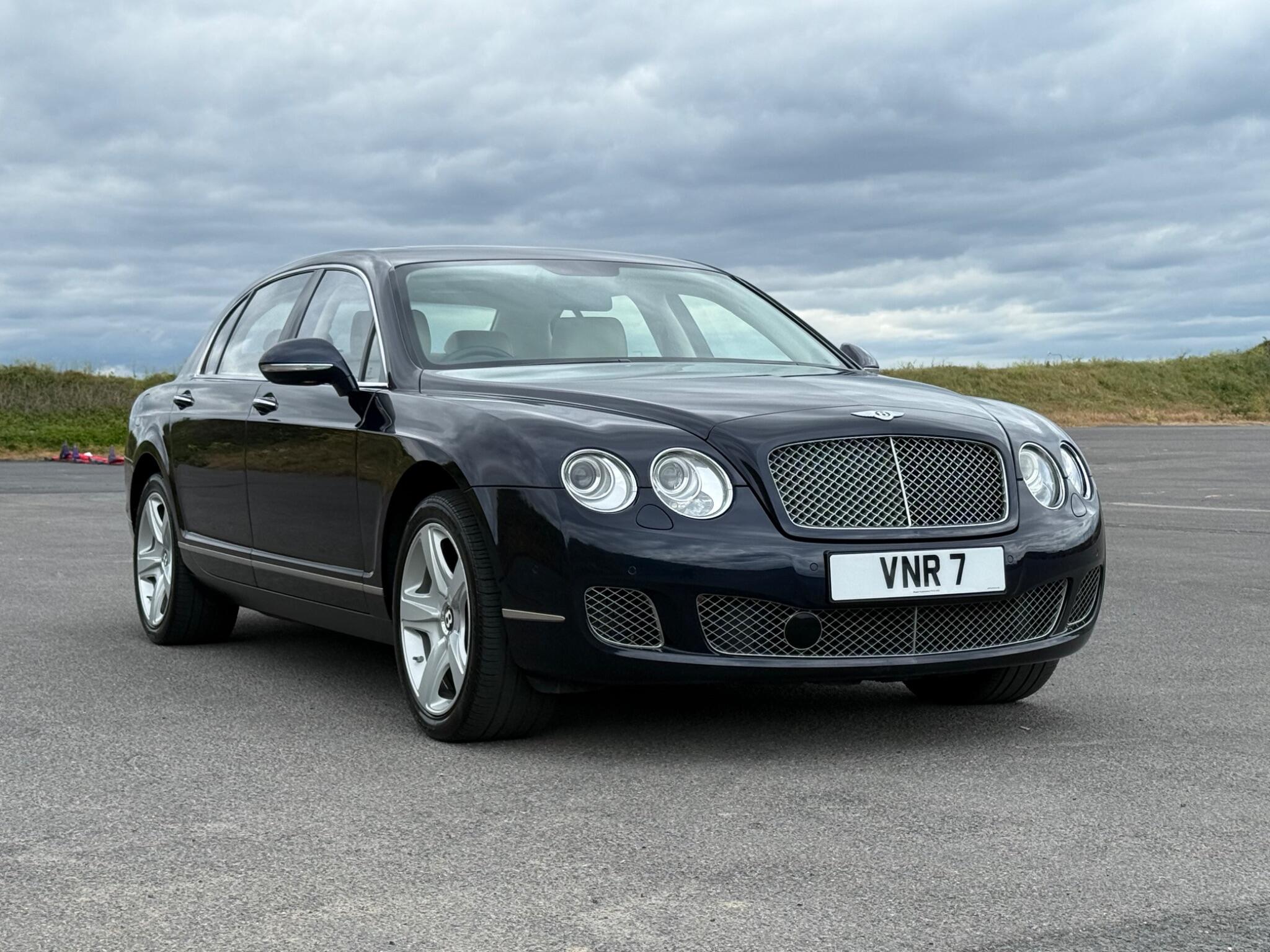 Bentley Continental view 99