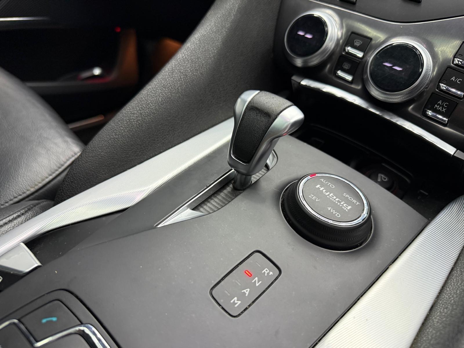 Citroen DS5 view 15