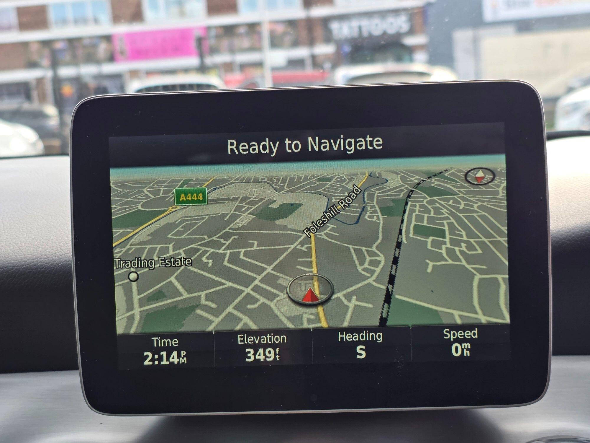 Mercedes-Benz Gla view 2