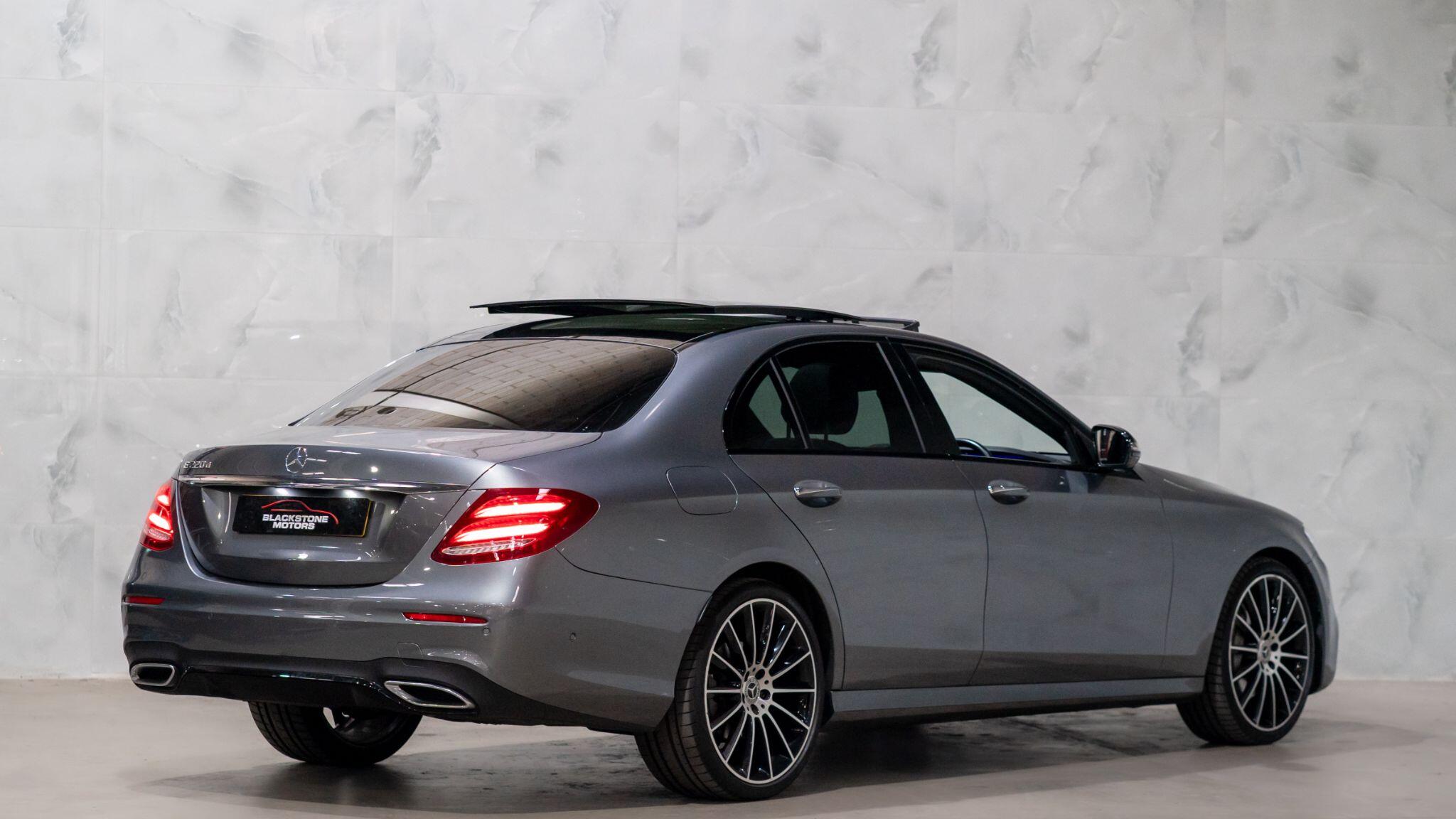 Mercedes-Benz E-Class view 7