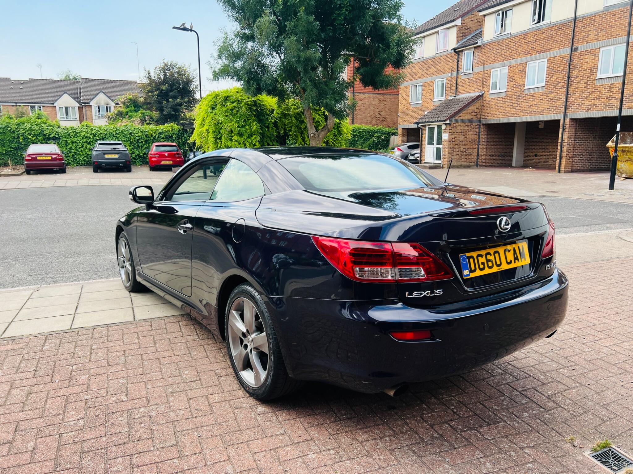 Lexus Is view 28