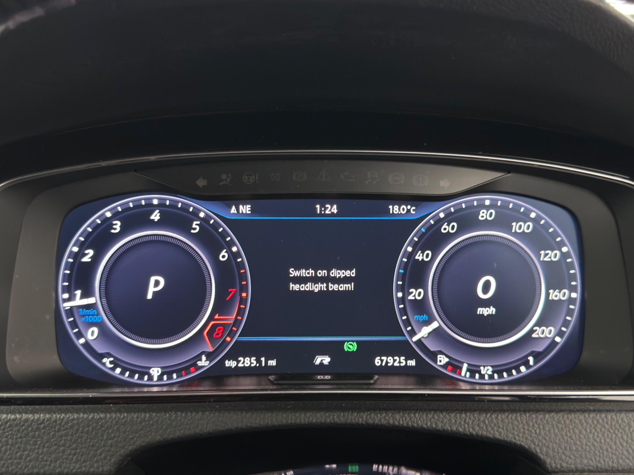 Volkswagen Golf view 20