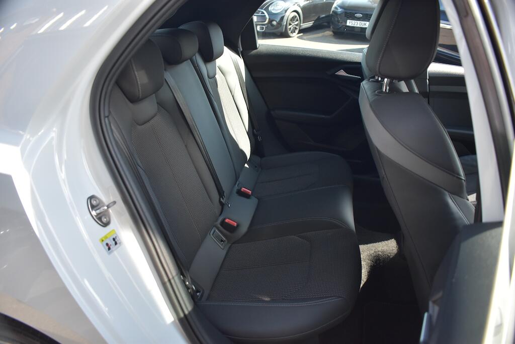 Audi A1 view 33