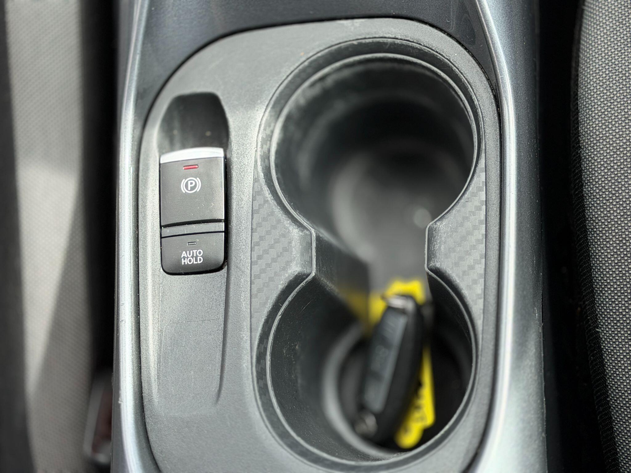 Nissan Juke view 38