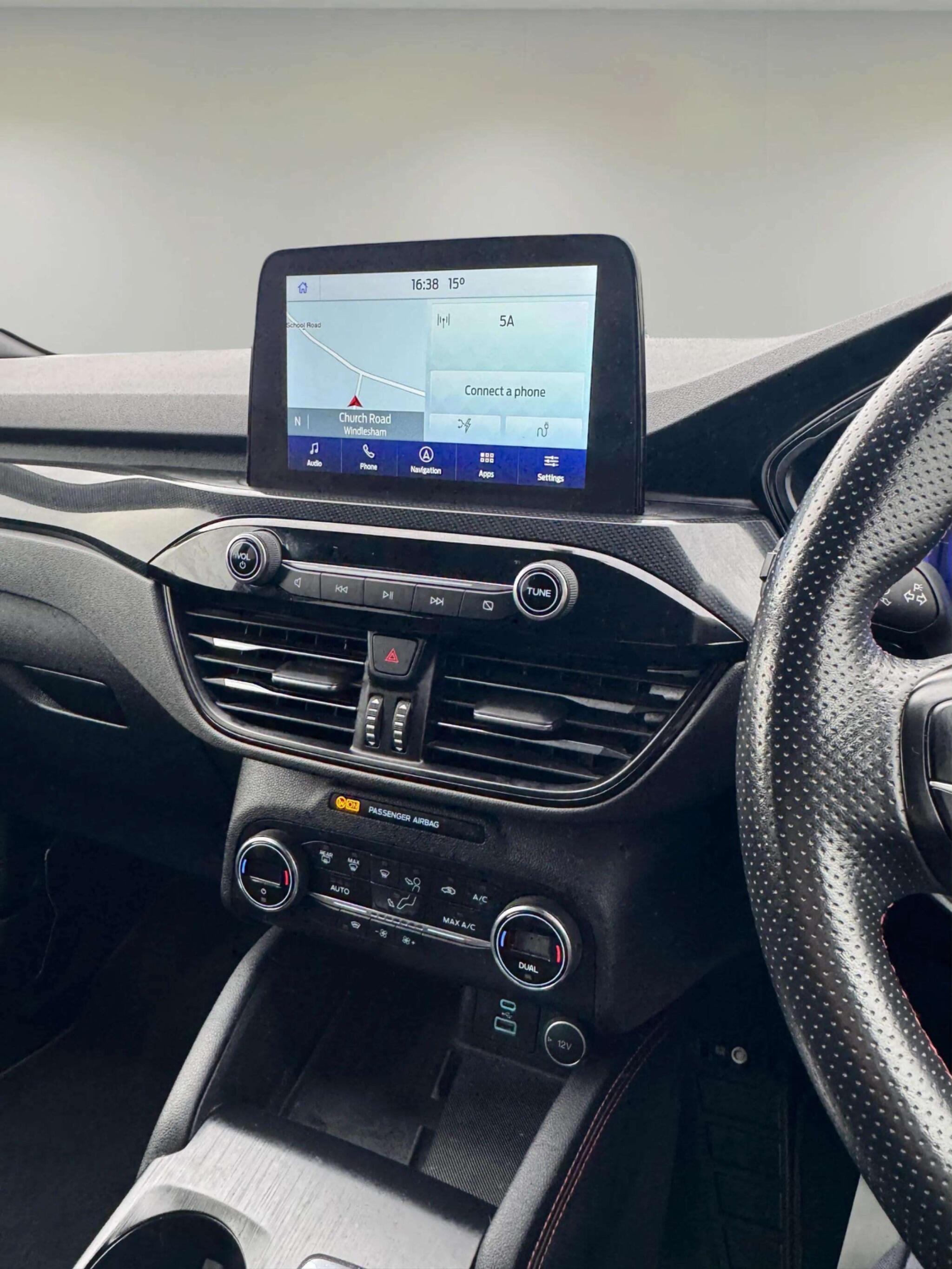 Ford Kuga view 52