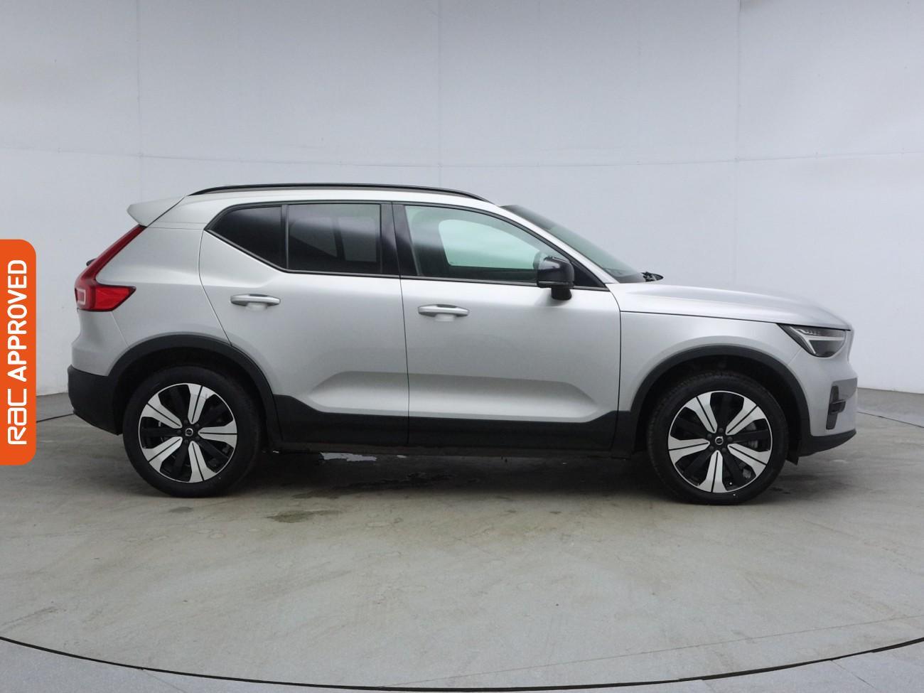 Volvo XC40 view 7