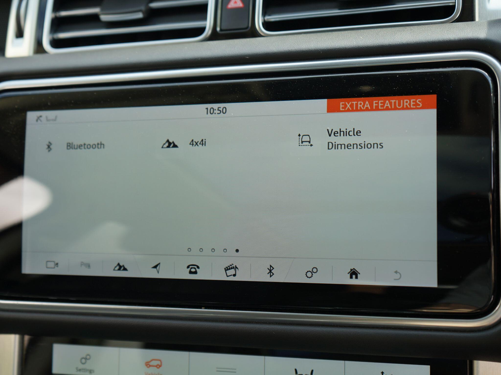Land Rover Range Rover view 30