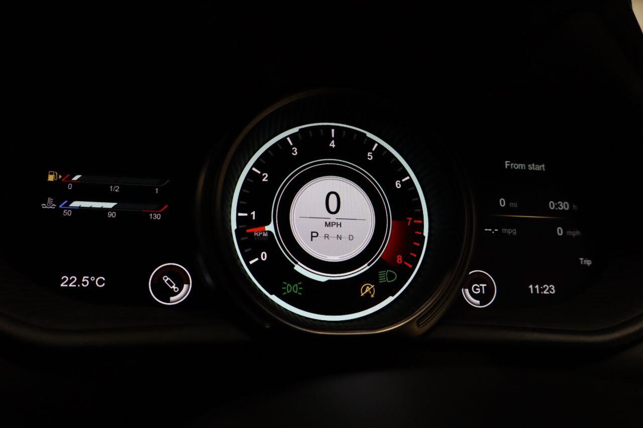 Aston Martin DB11 view 40
