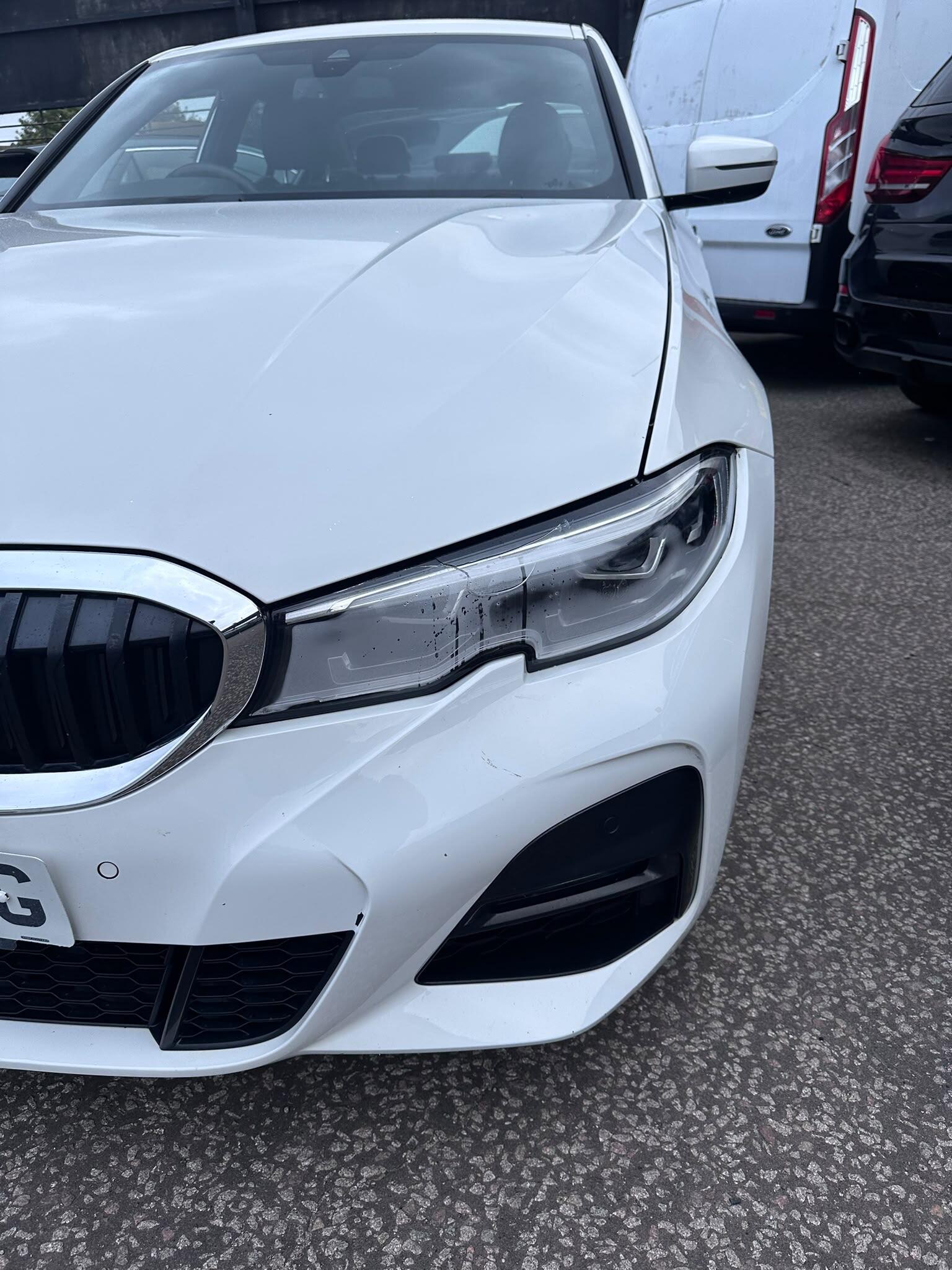 BMW 3 Series view 4