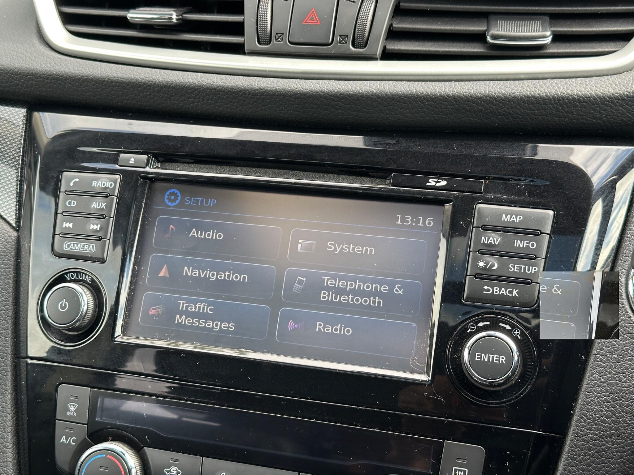 Nissan X-Trail view 34