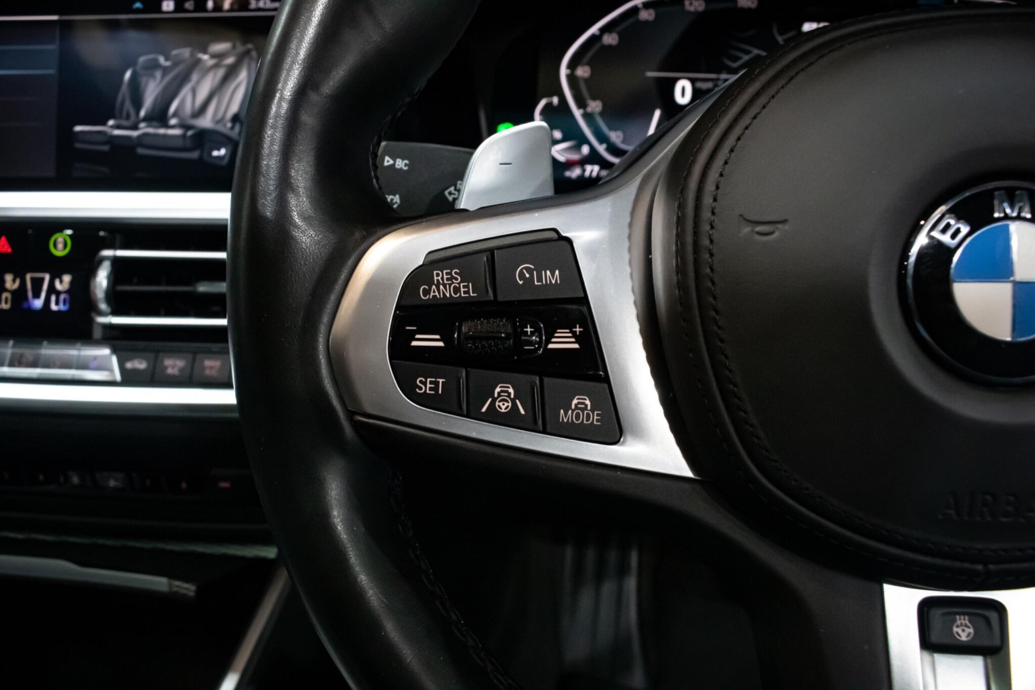 BMW 3 Series view 50