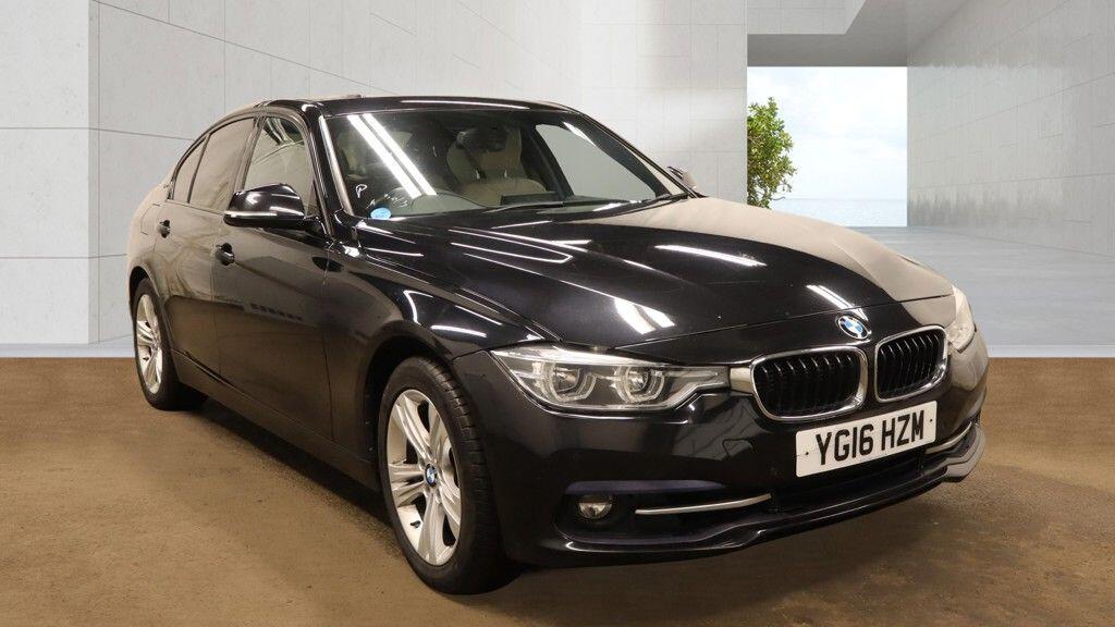BMW 3 Series view 5