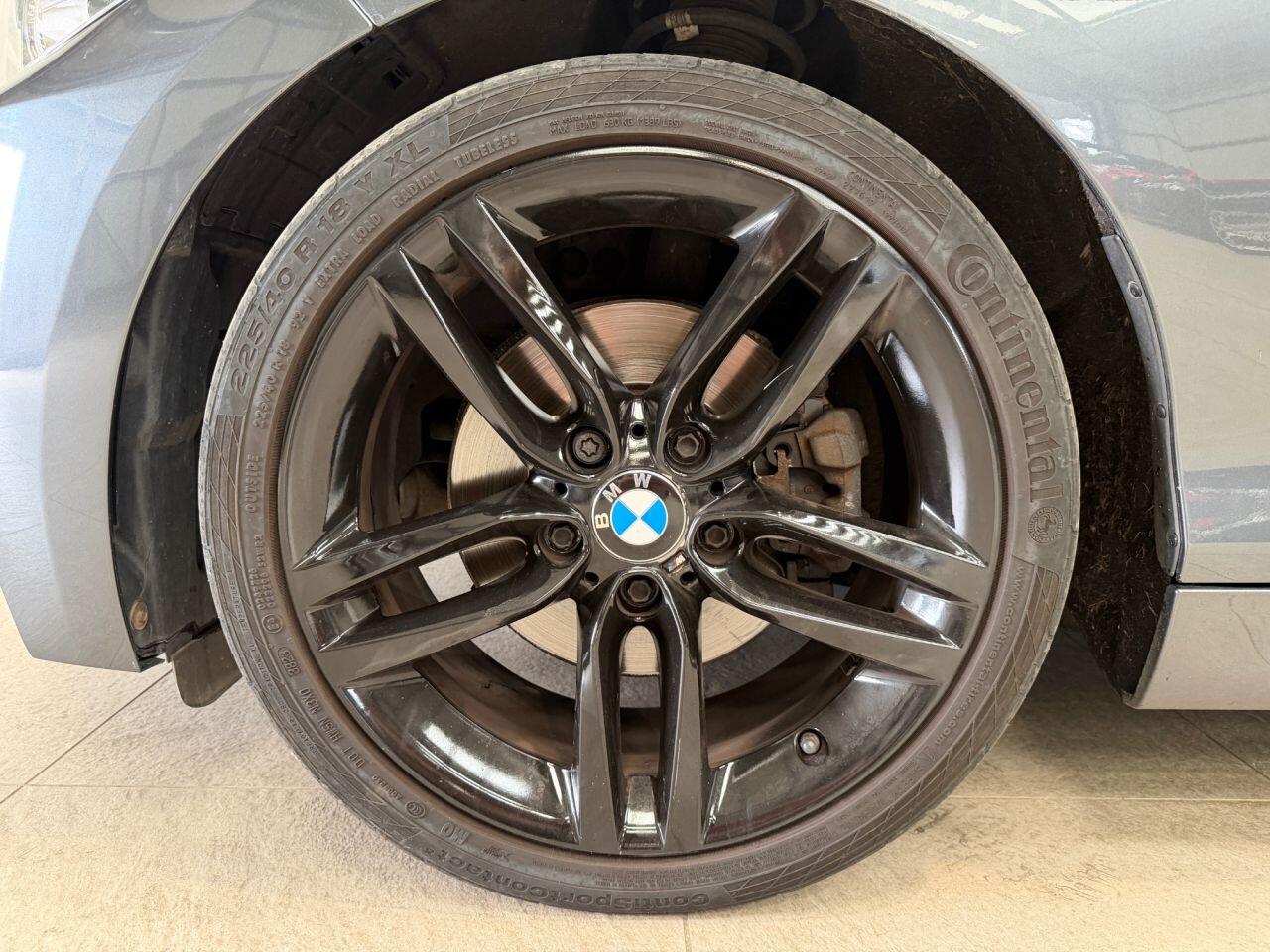 BMW 2 Series view 18