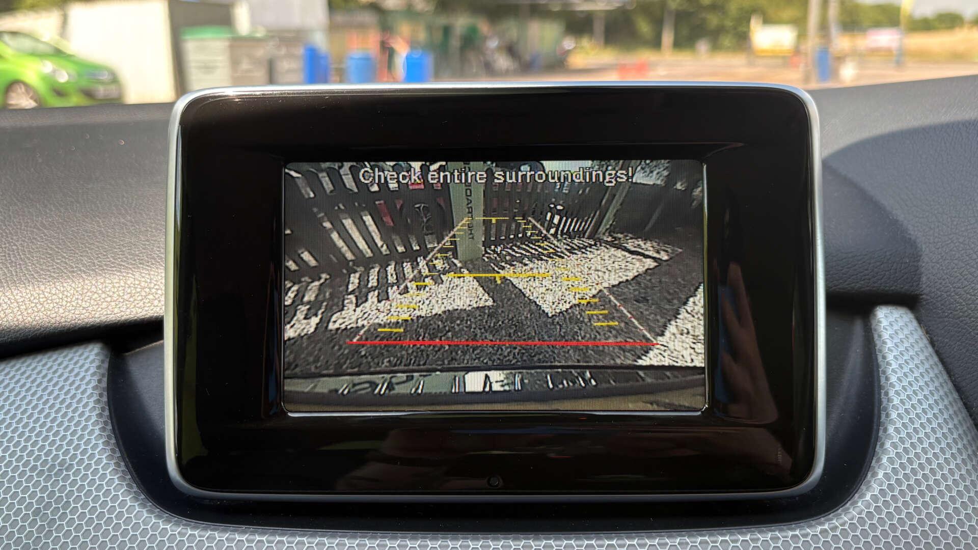 Mercedes-Benz B-Class view 28